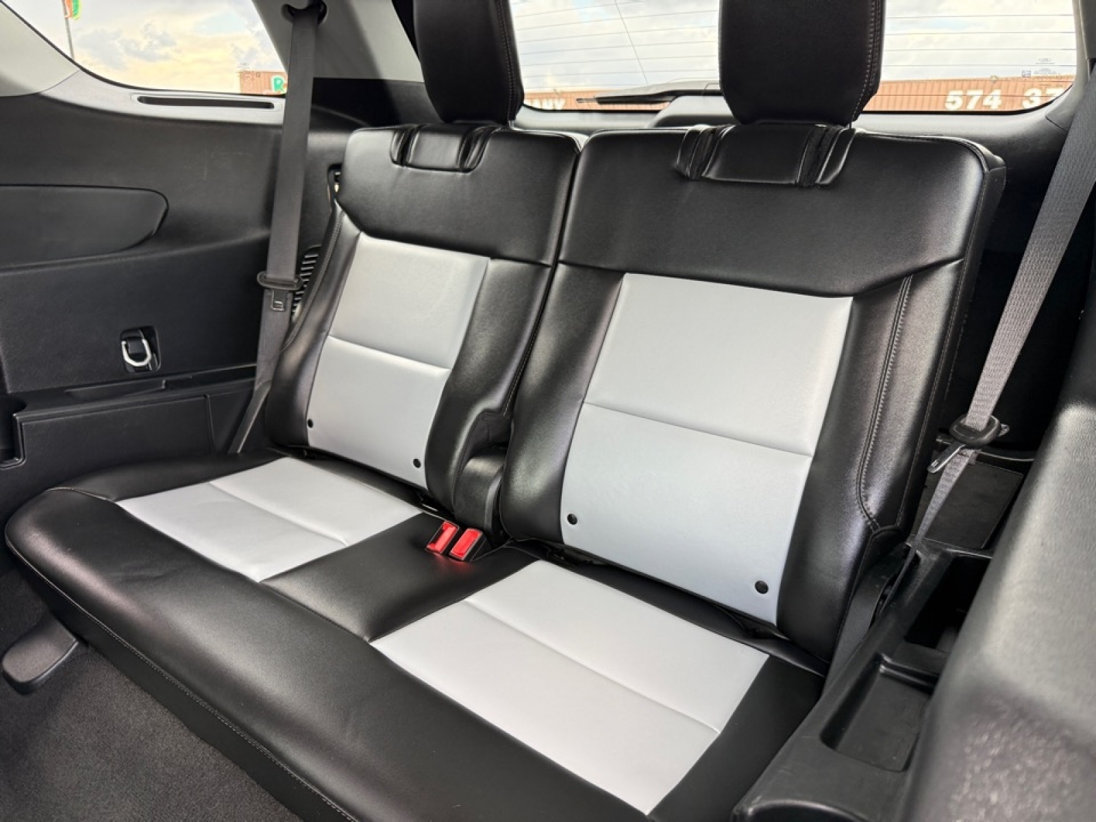 2024 Ford Explorer XLT, 39796, Photo