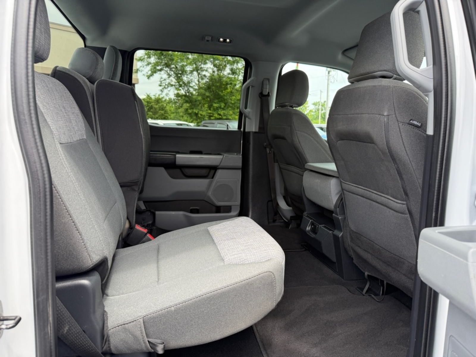 2024 Ford F-350 XLT, 38589, Photo