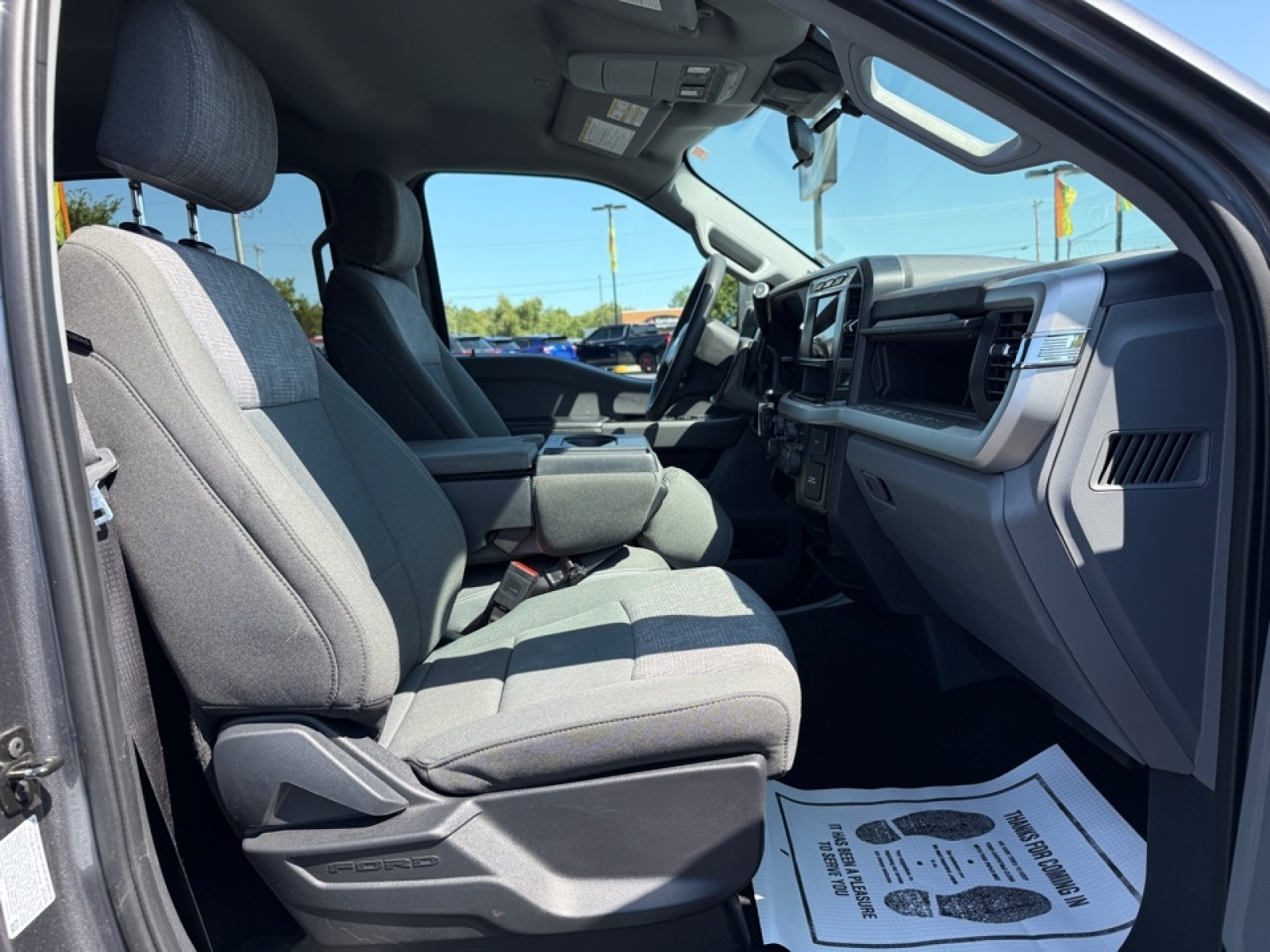 2024 Ford F-350 XLT photo 9