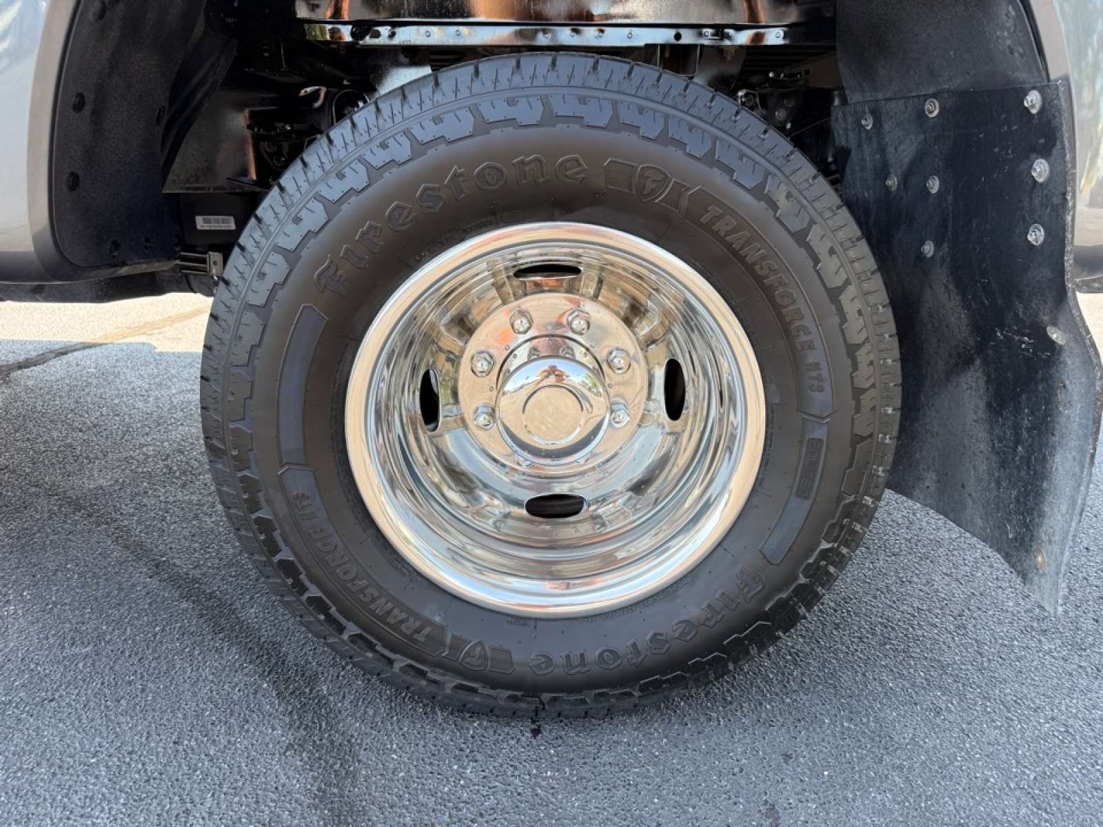 2024 Ford F-350 XLT photo 22