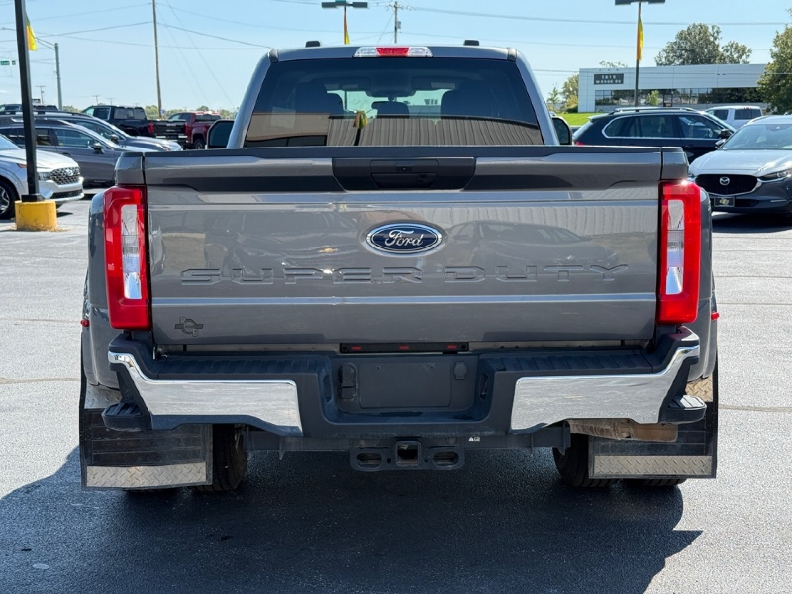 2024 Ford F-350 XLT photo 6