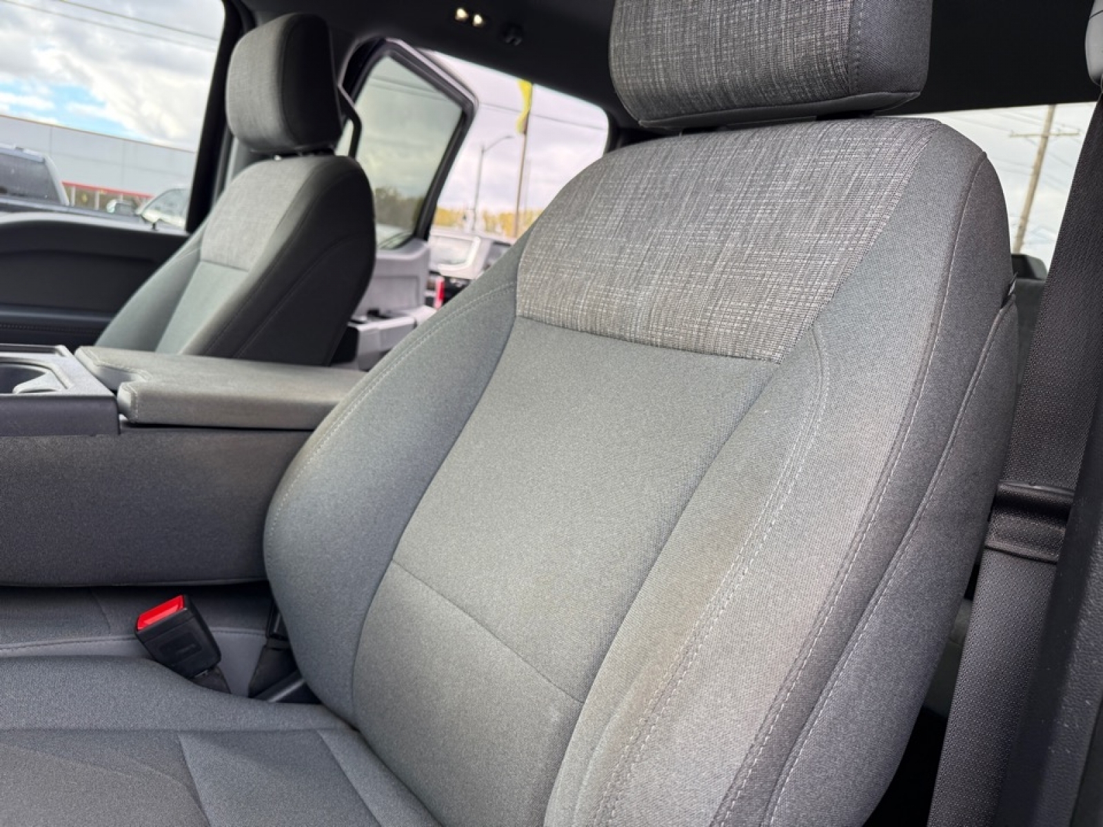 2024 Ford F-350 XLT, 39021, Photo