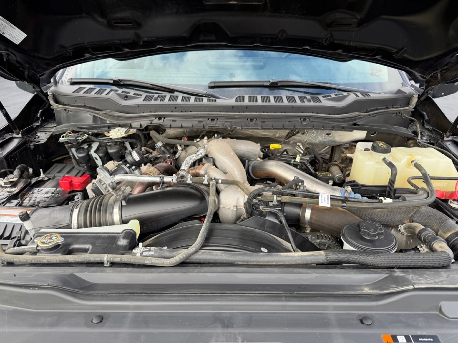 2024 Ford F-350 XLT, 39021, Photo