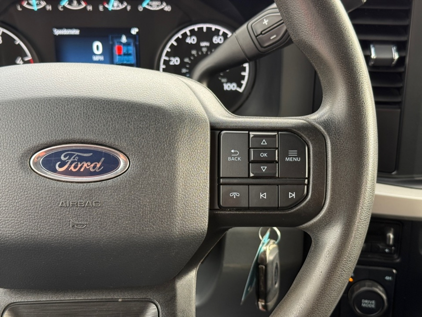 2024 Ford F-350 XLT, 39021, Photo