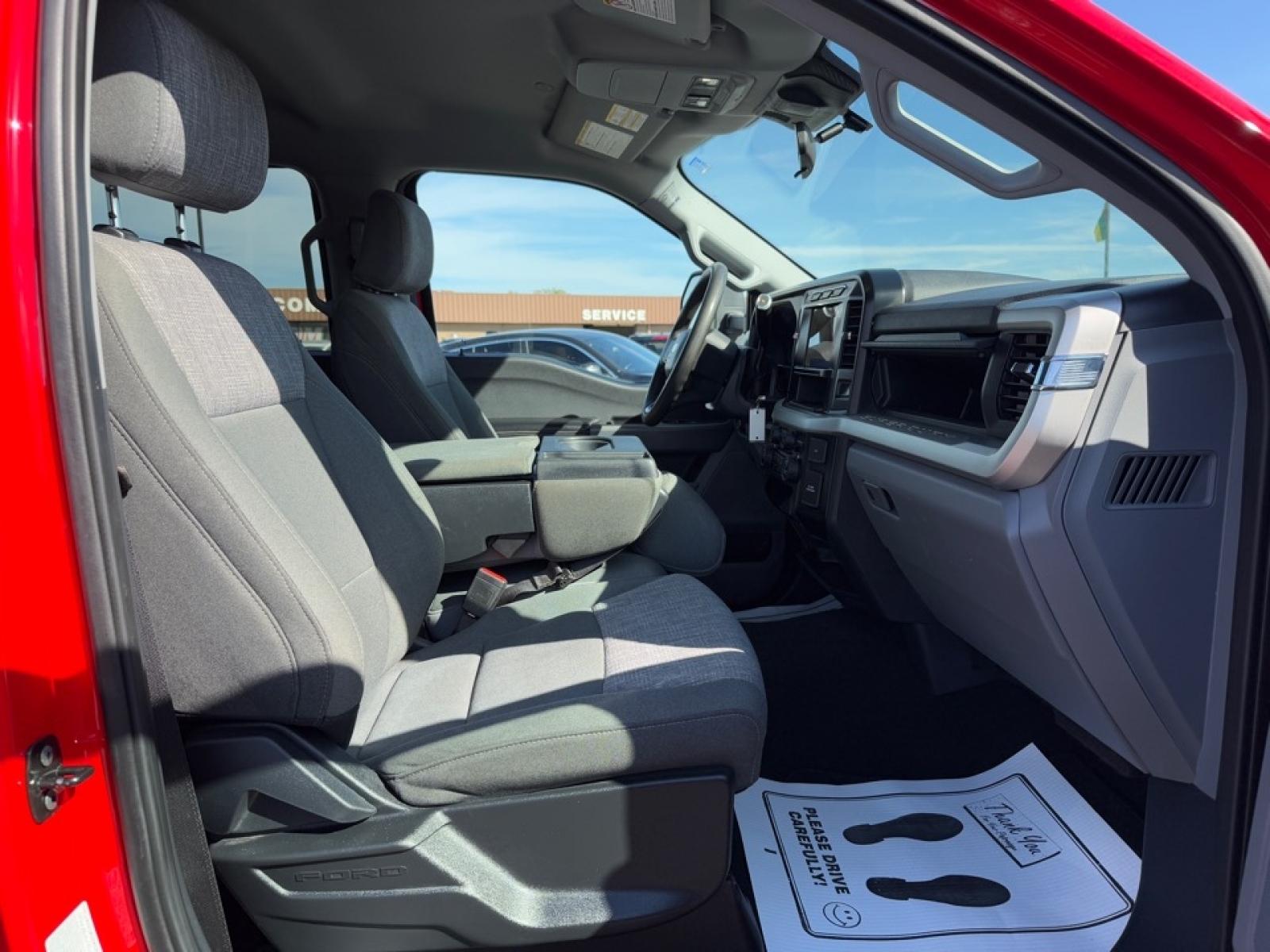 2024 Ford F-350 XLT, 39022, Photo