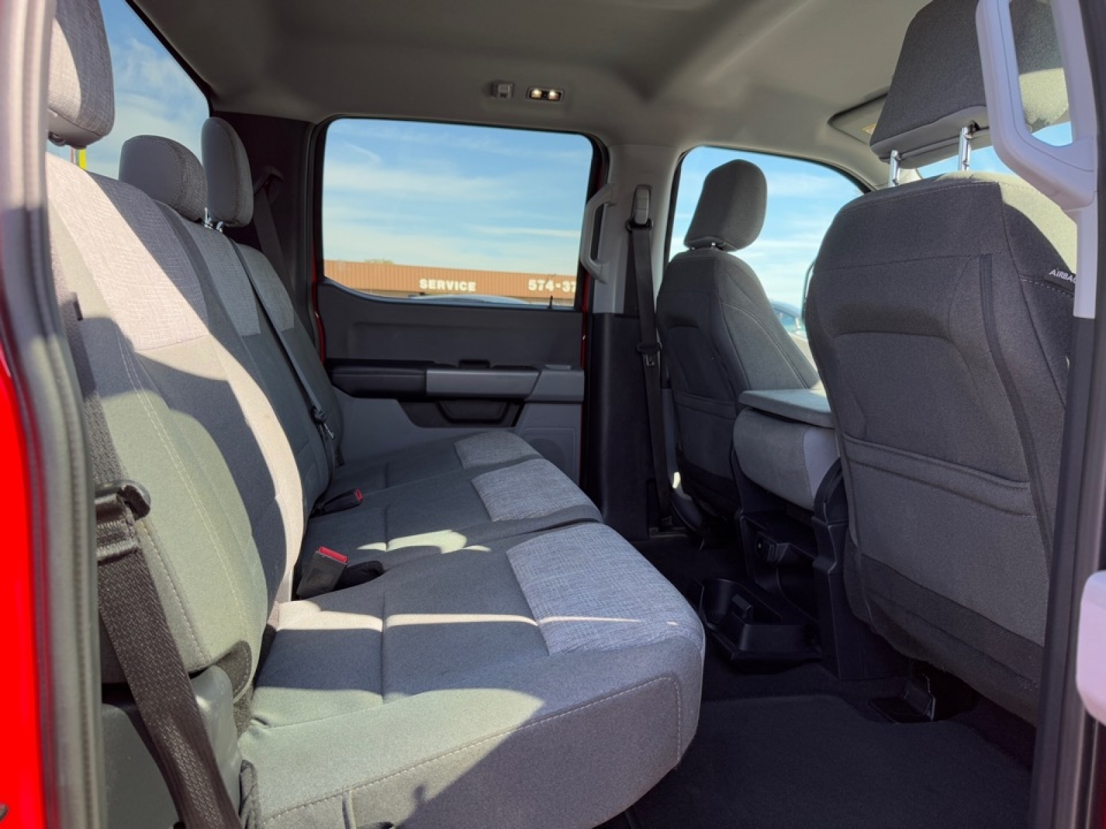 2024 Ford F-350 XLT, 39022, Photo