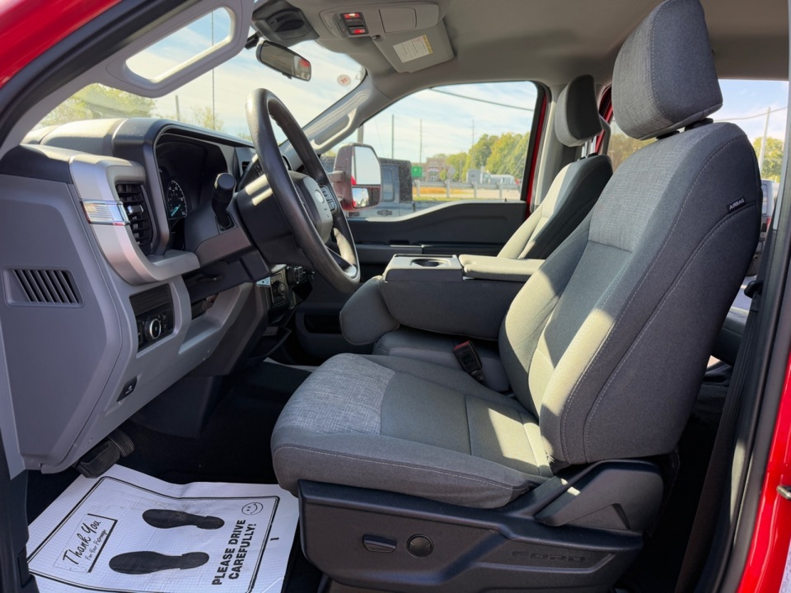 2024 Ford F-350 XLT, 39022, Photo