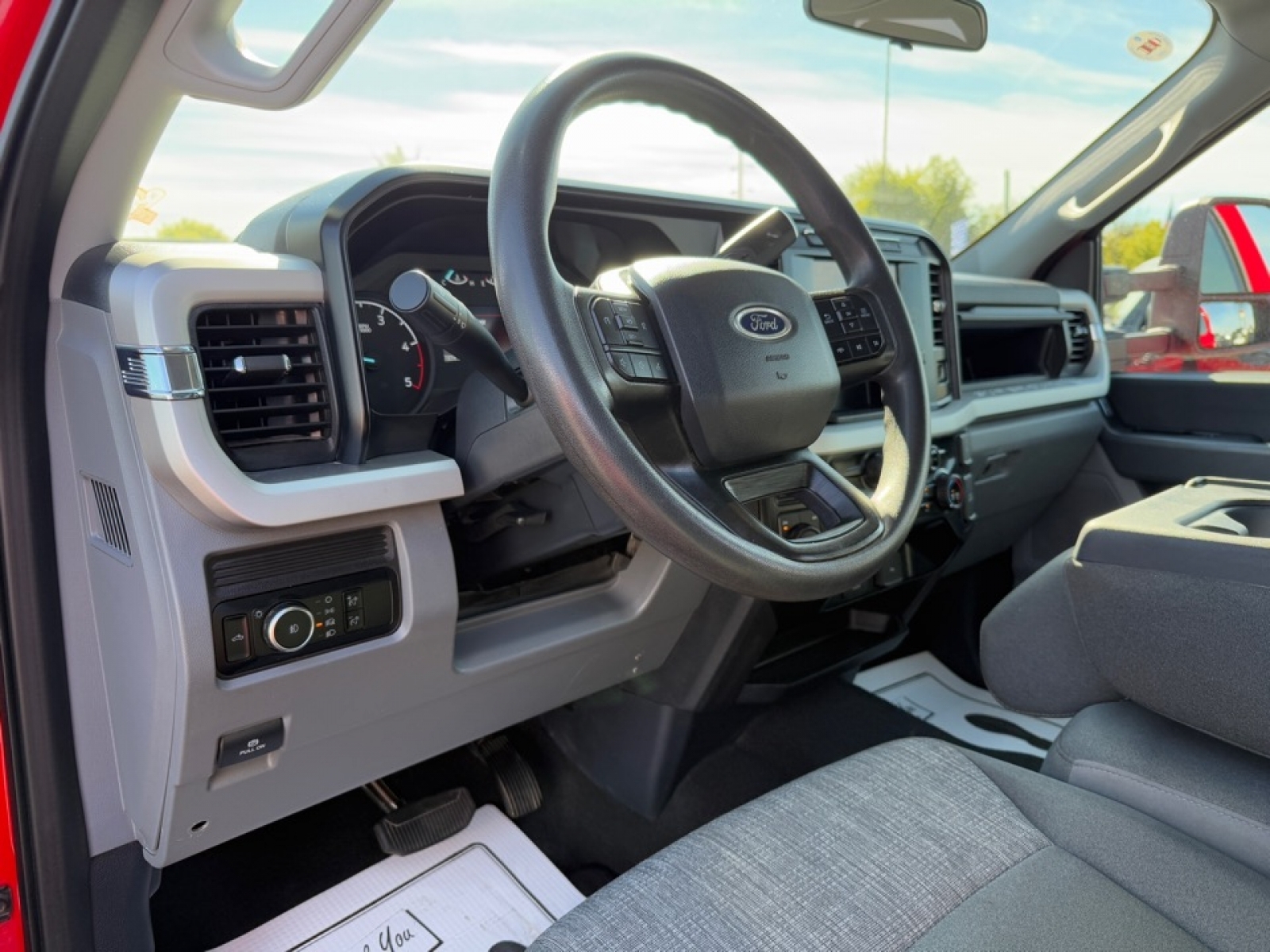 2024 Ford F-350 XLT, 39022, Photo