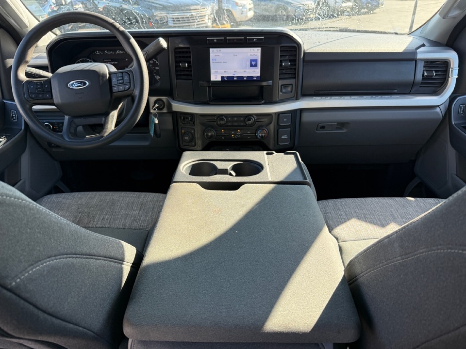 2024 Ford F-350 XLT, 39087, Photo