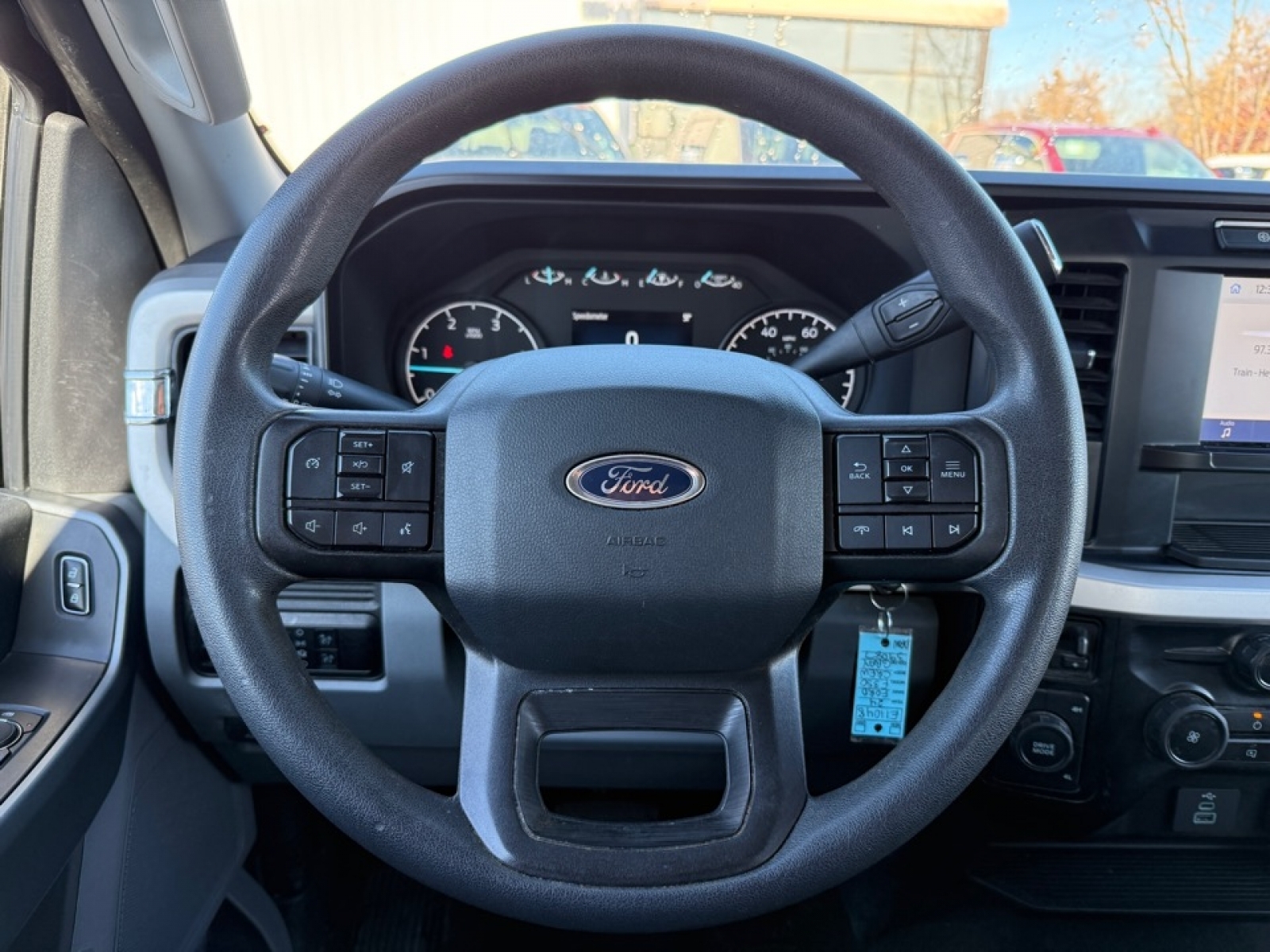 2024 Ford F-350 XLT, 39087, Photo