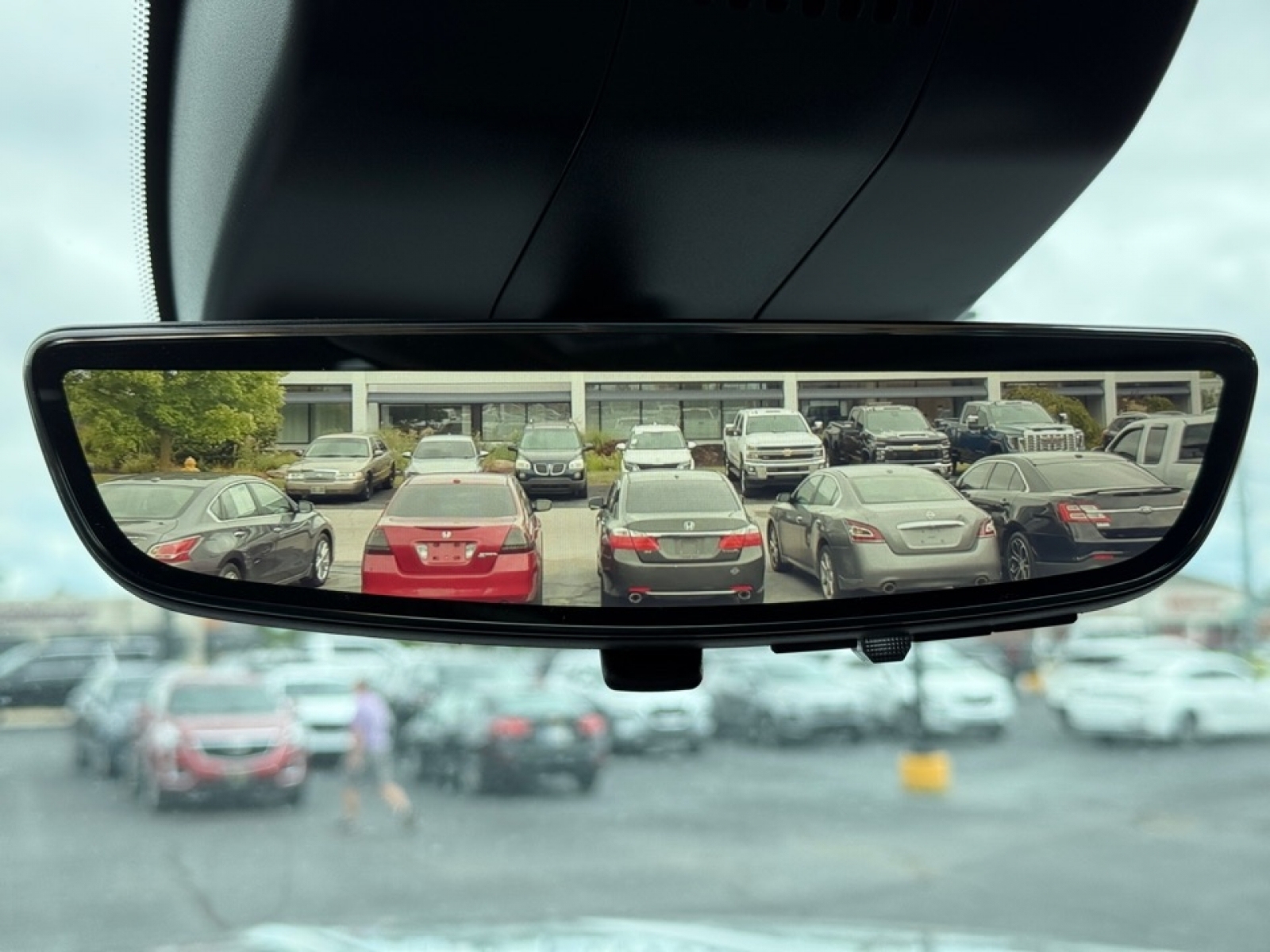 2024 GMC Sierra 2500HD 4WD Crew Cab Standard Bed AT4, 38817, Photo