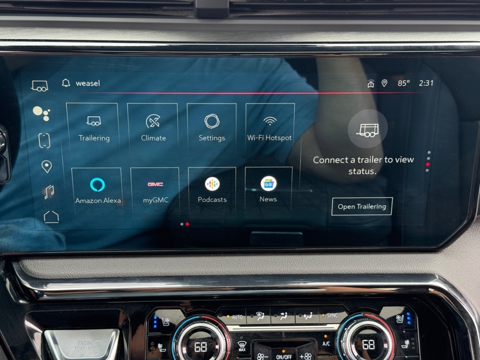 2024 GMC Sierra 2500HD 4WD Crew Cab Standard Bed AT4, 38817, Photo