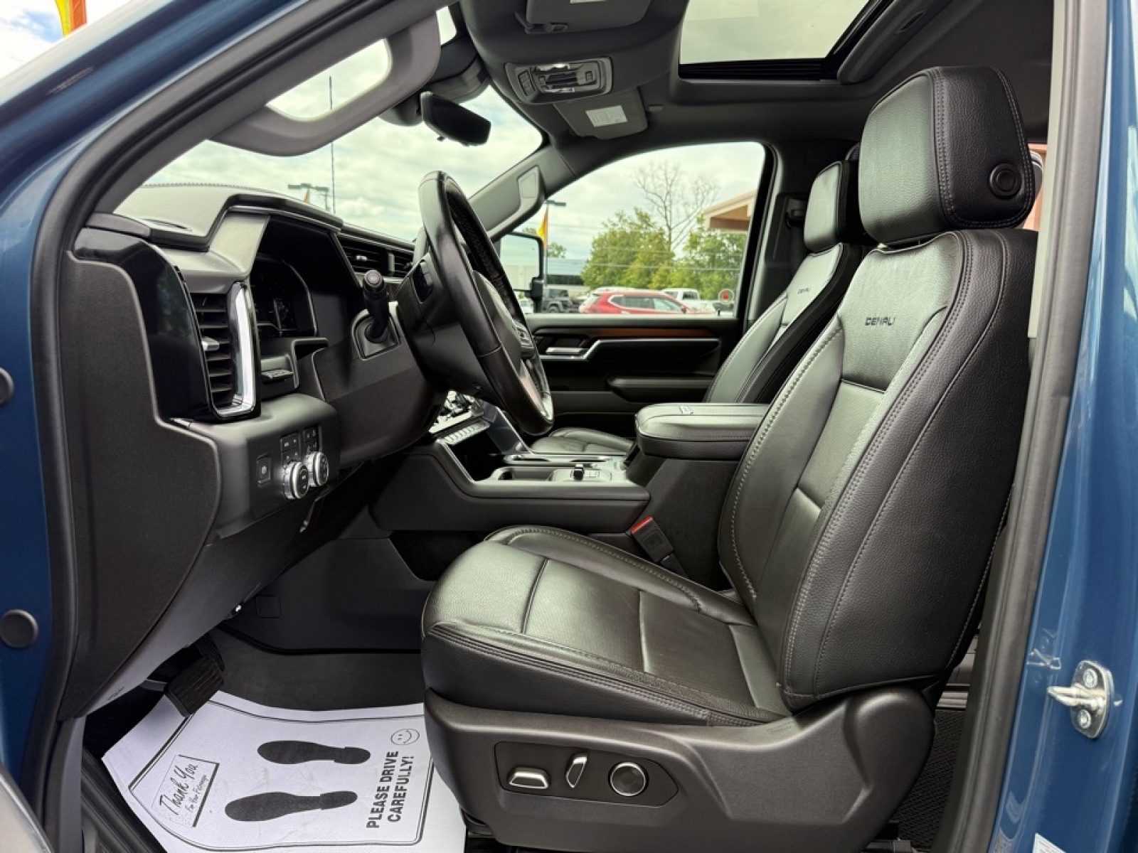 2024 GMC Sierra 2500HD 4WD Crew Cab Standard Bed Denali, 38843, Photo