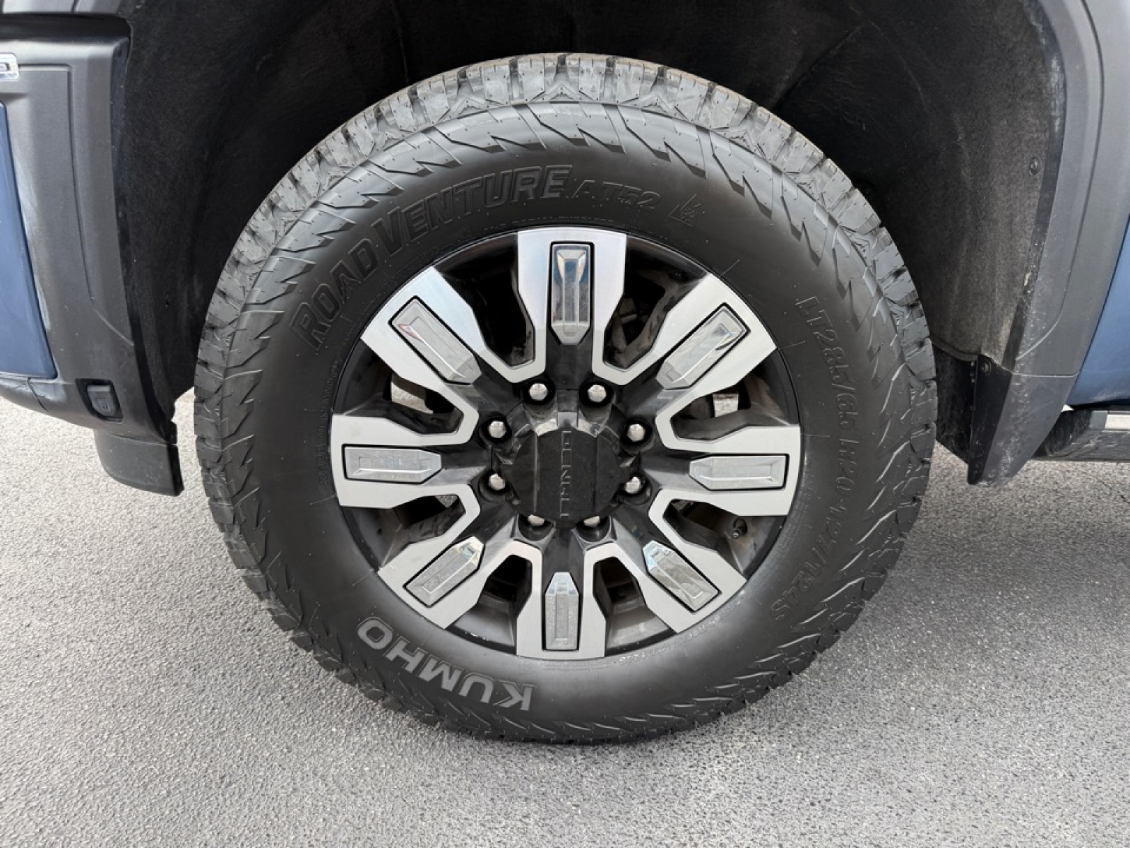 2024 GMC Sierra 2500HD 4WD Crew Cab Standard Bed Denali, 38843, Photo