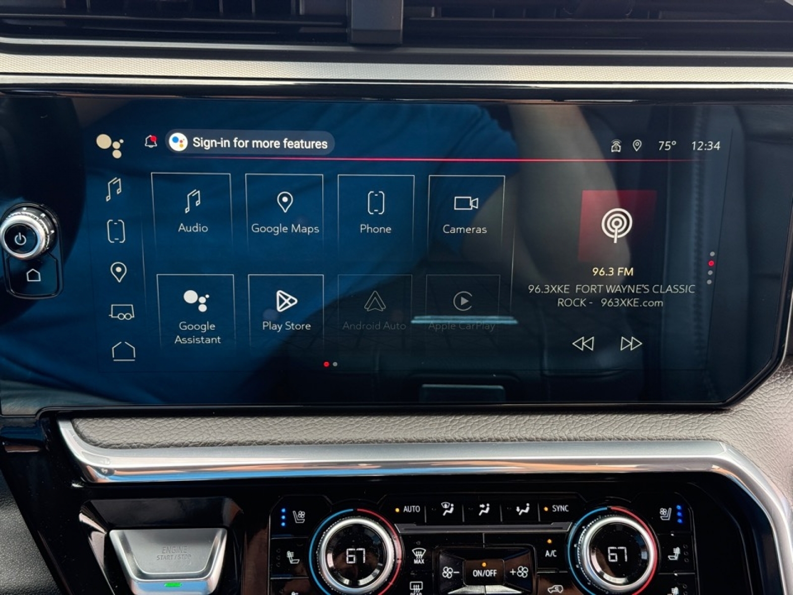 2024 GMC Sierra 2500HD 4WD Crew Cab Standard Bed Denali, 38843, Photo