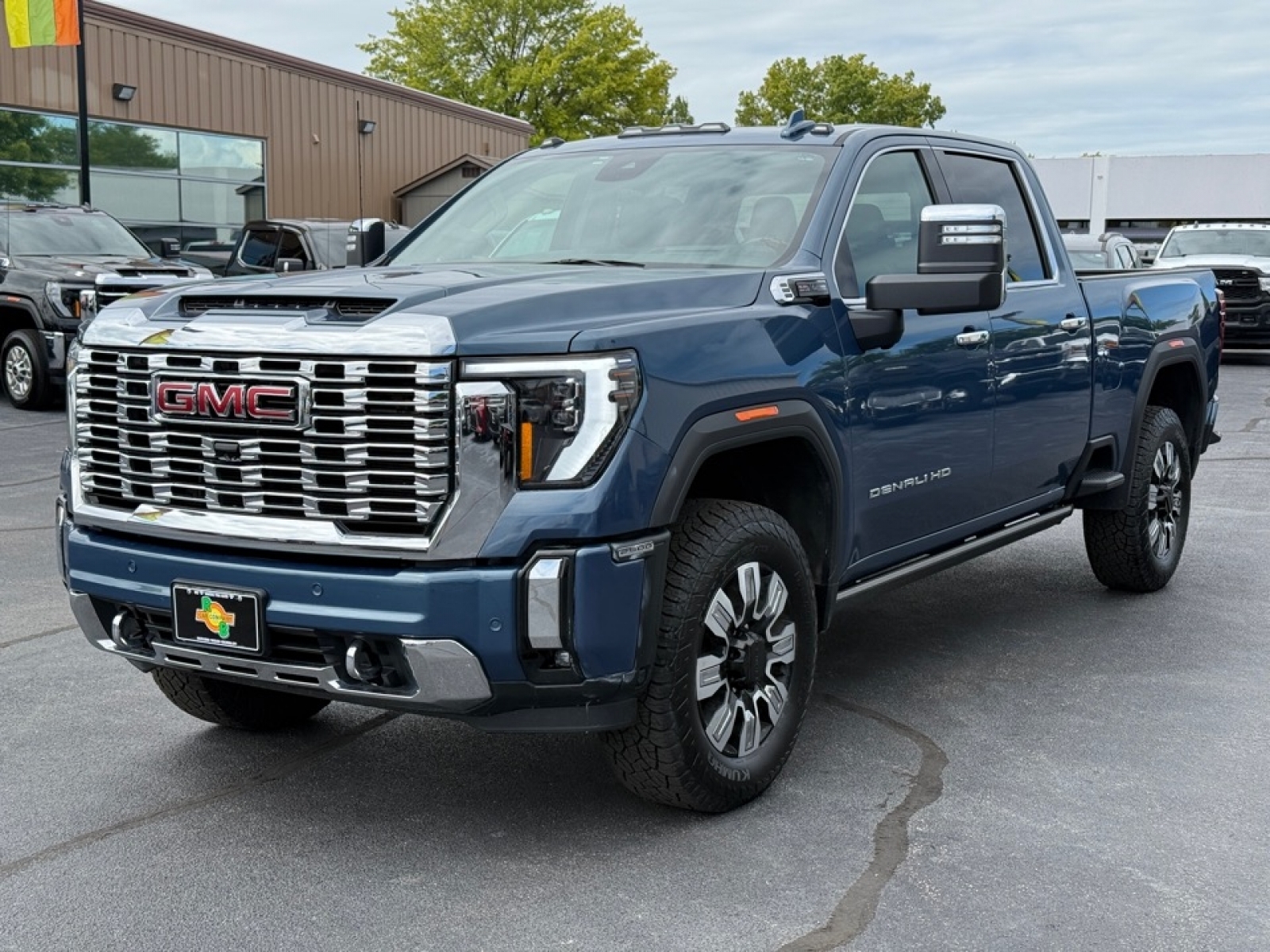 2024 GMC Sierra 2500HD 4WD Crew Cab Standard Bed Denali, 38843, Photo