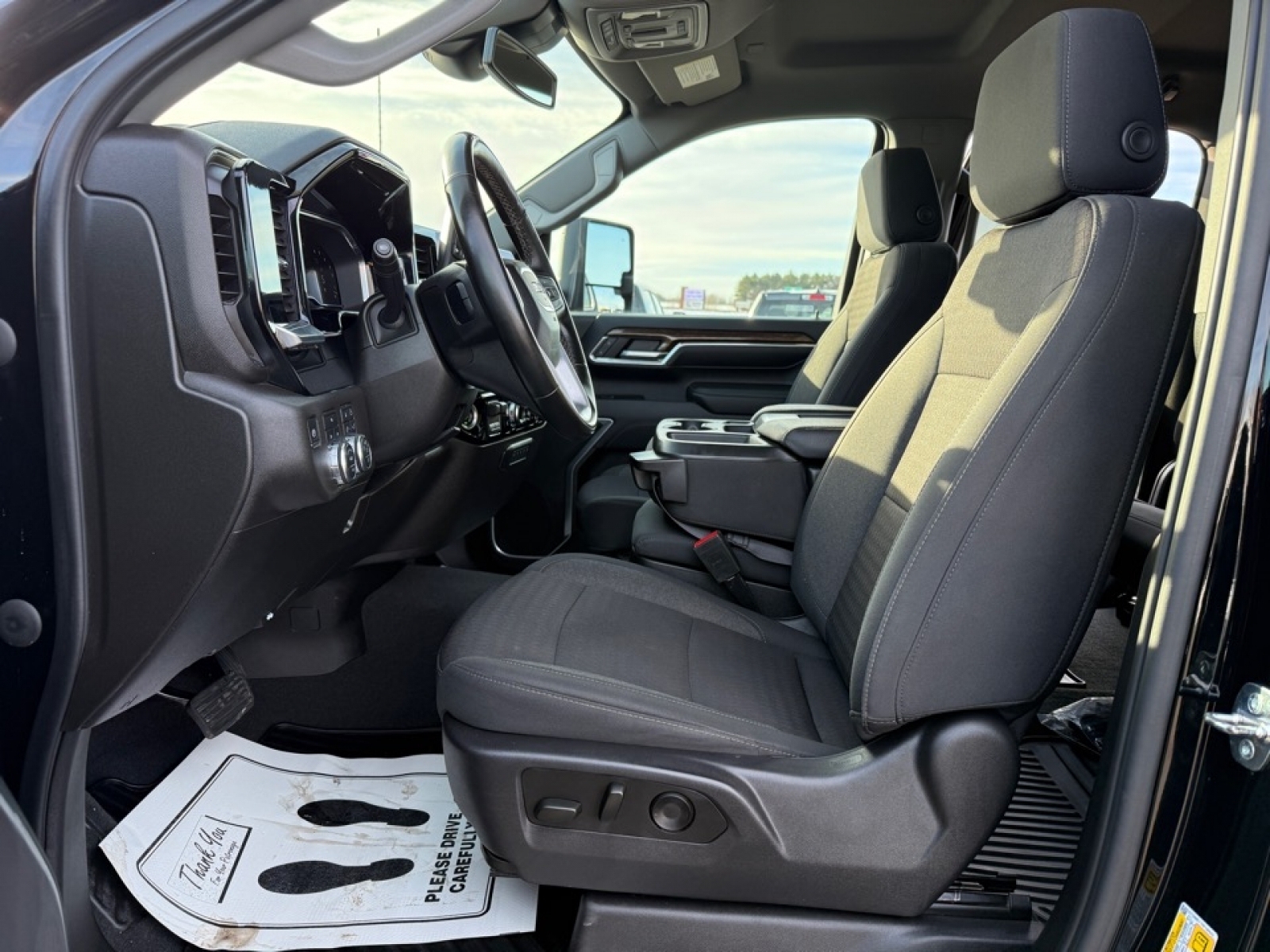 2024 GMC Sierra 2500HD SLE, 39293, Photo