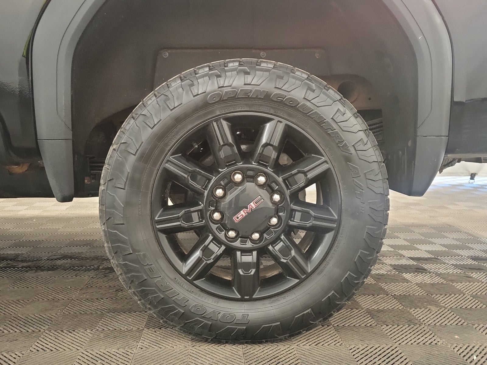 2024 GMC Sierra 2500HD AT4, 39897, Photo