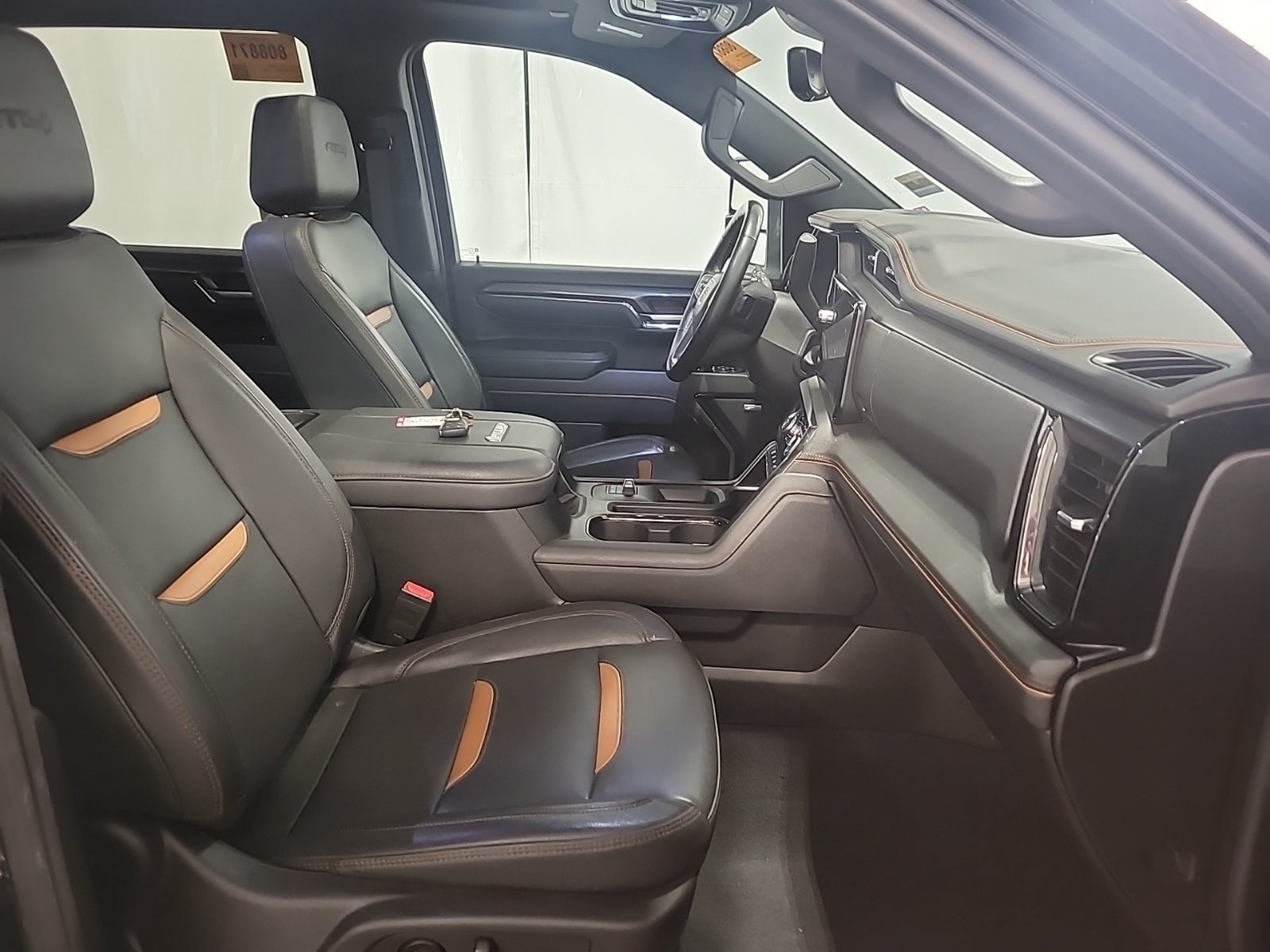 2024 GMC Sierra 2500HD AT4, 39897, Photo