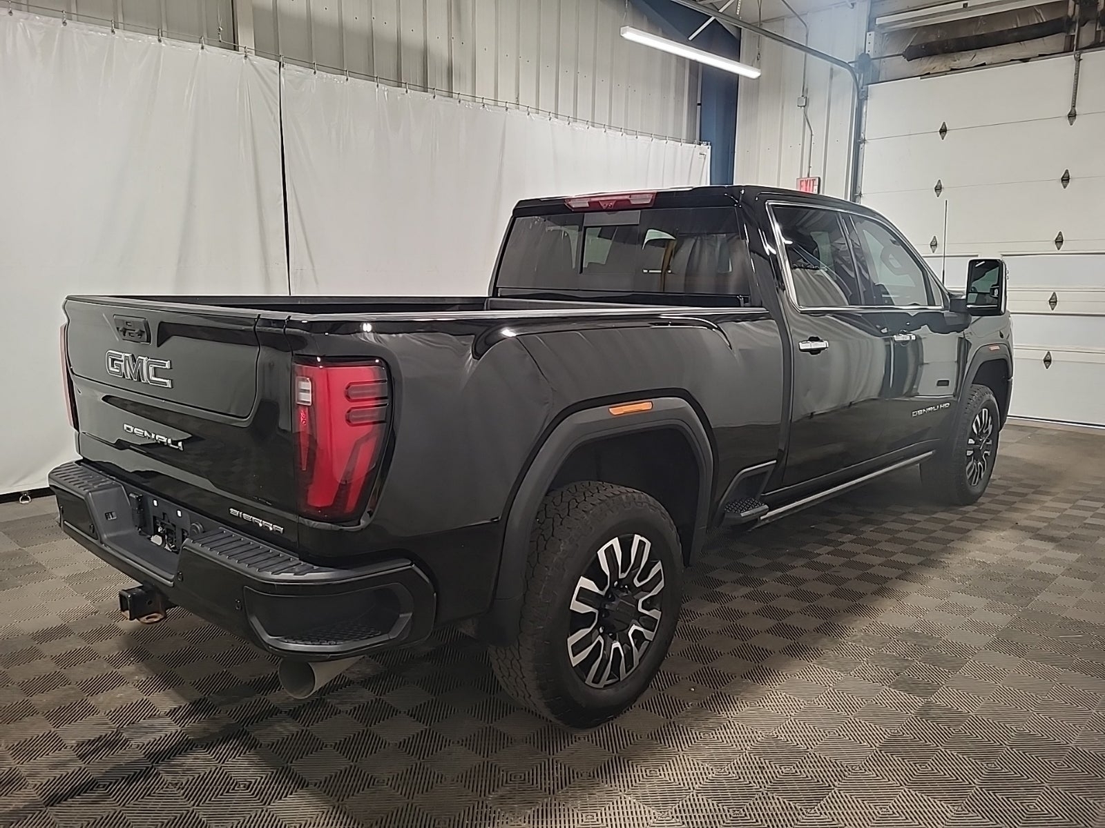 2024 GMC Sierra 2500HD Denali Ultimate, 39899, Photo
