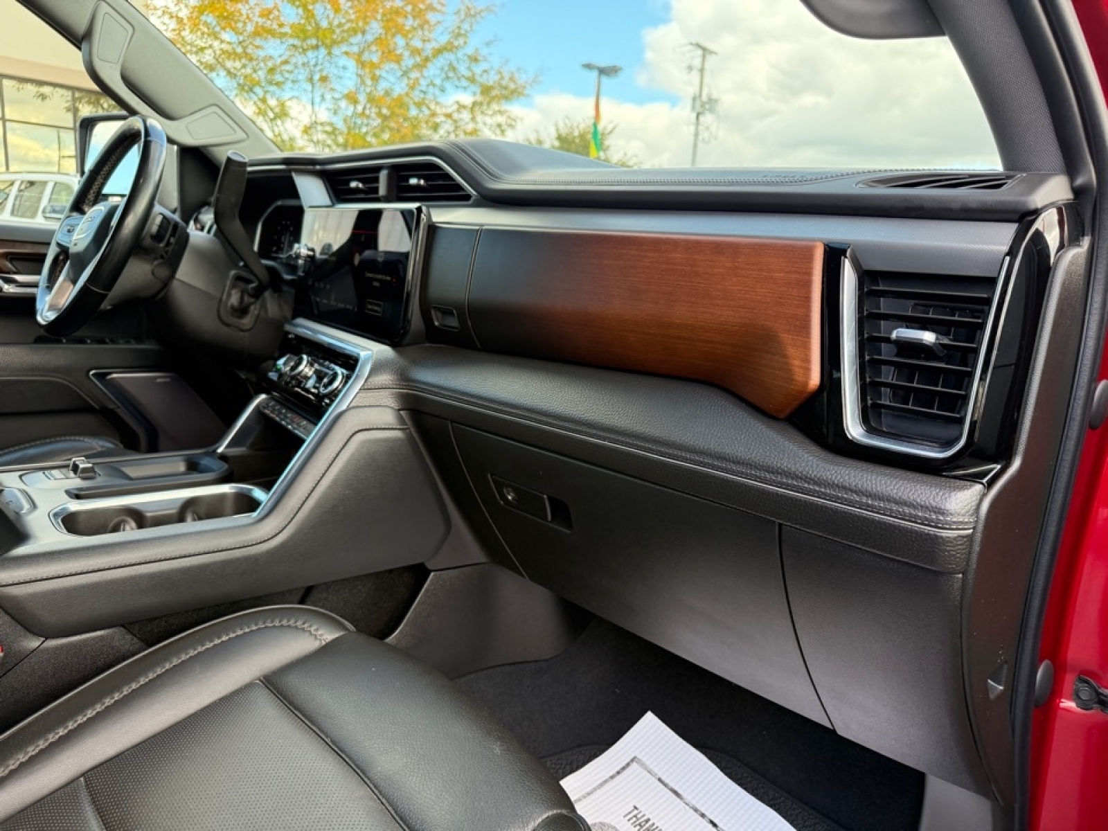 2024 GMC Sierra 3500HD 4WD Crew Cab Standard Bed Denali, 39019, Photo