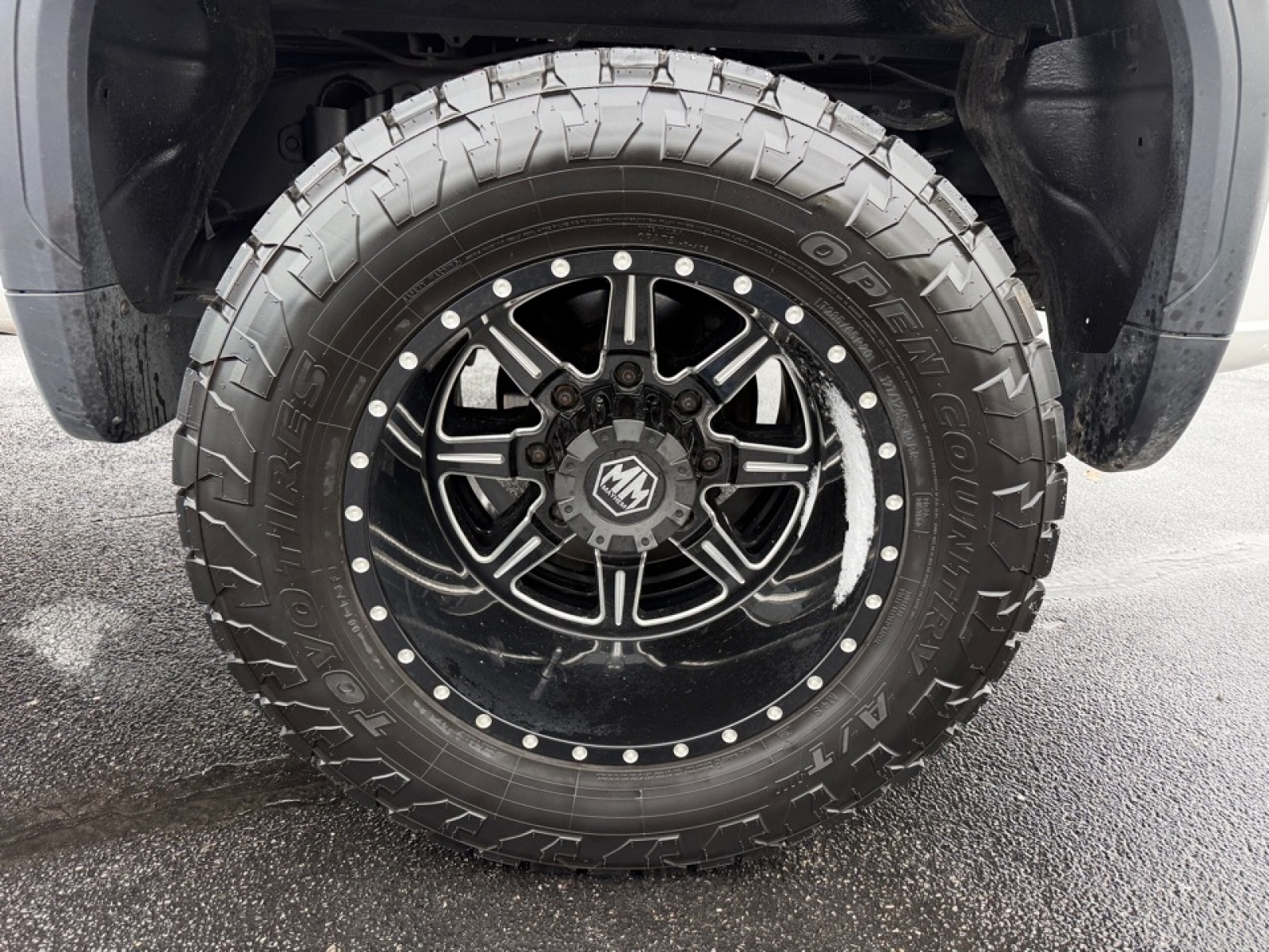 2024 GMC Sierra 3500HD Denali Ultimate, 39376, Photo