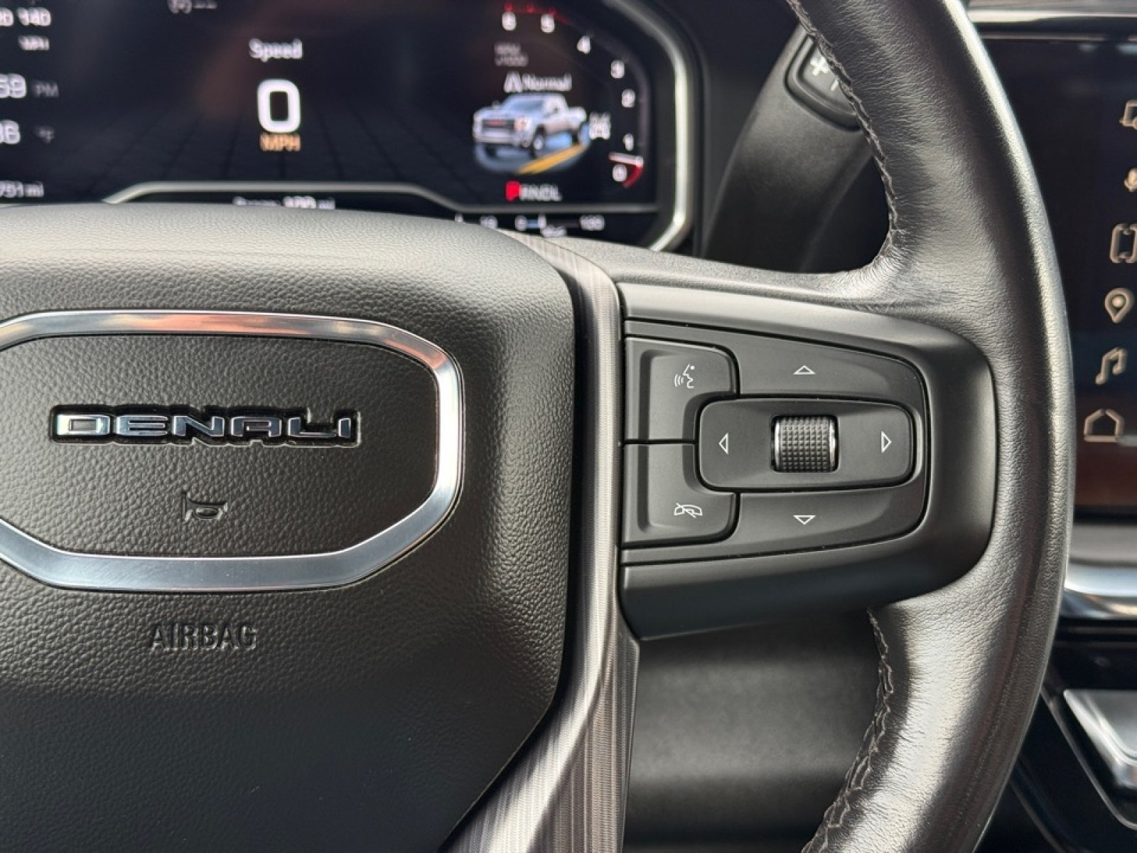 2024 GMC Sierra 3500HD Denali Ultimate, 39376, Photo