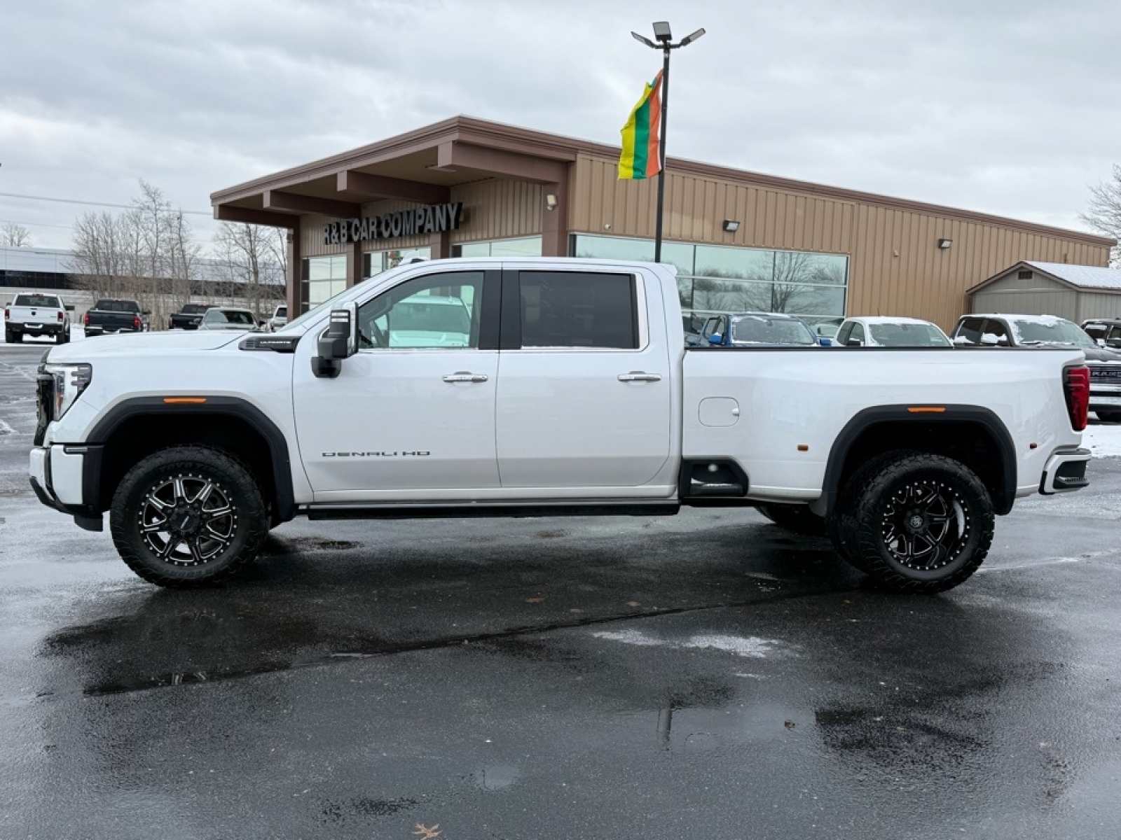 2024 GMC Sierra 3500HD Denali Ultimate, 39376, Photo
