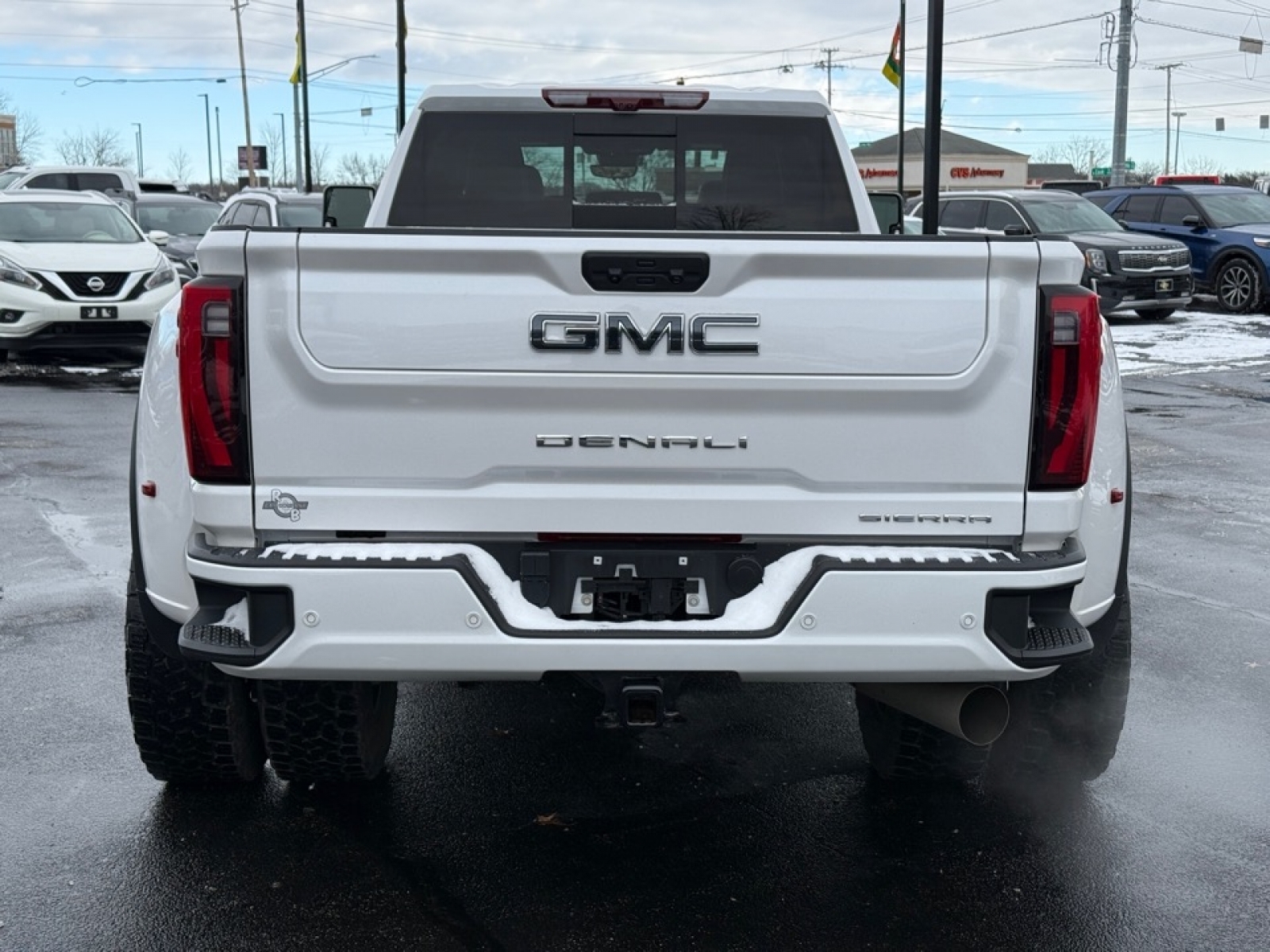 2024 GMC Sierra 3500HD Denali Ultimate, 39376, Photo