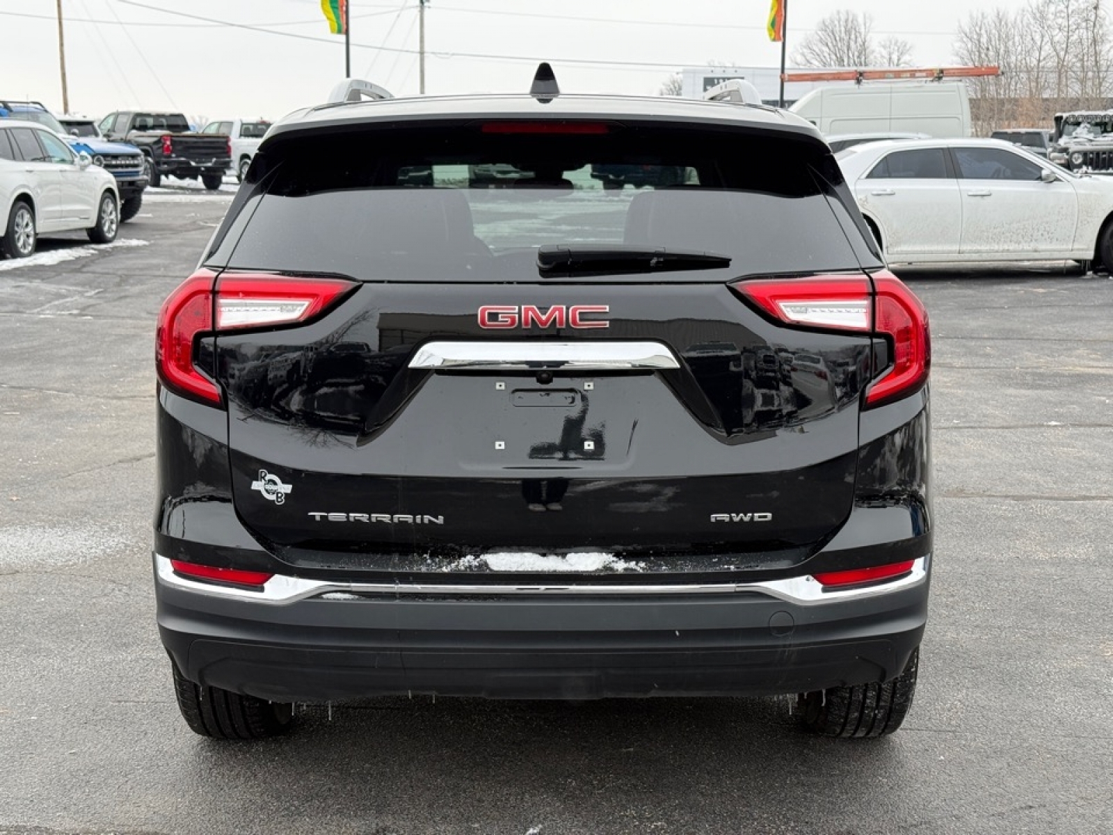 2024 GMC Terrain AWD SLT, 38982, Photo