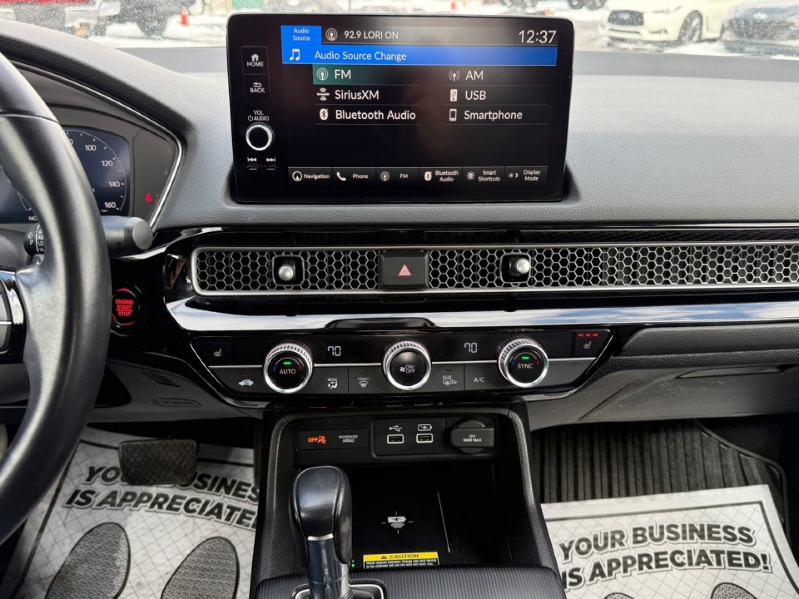 2024 Honda Civic Sedan Touring, 39510, Photo