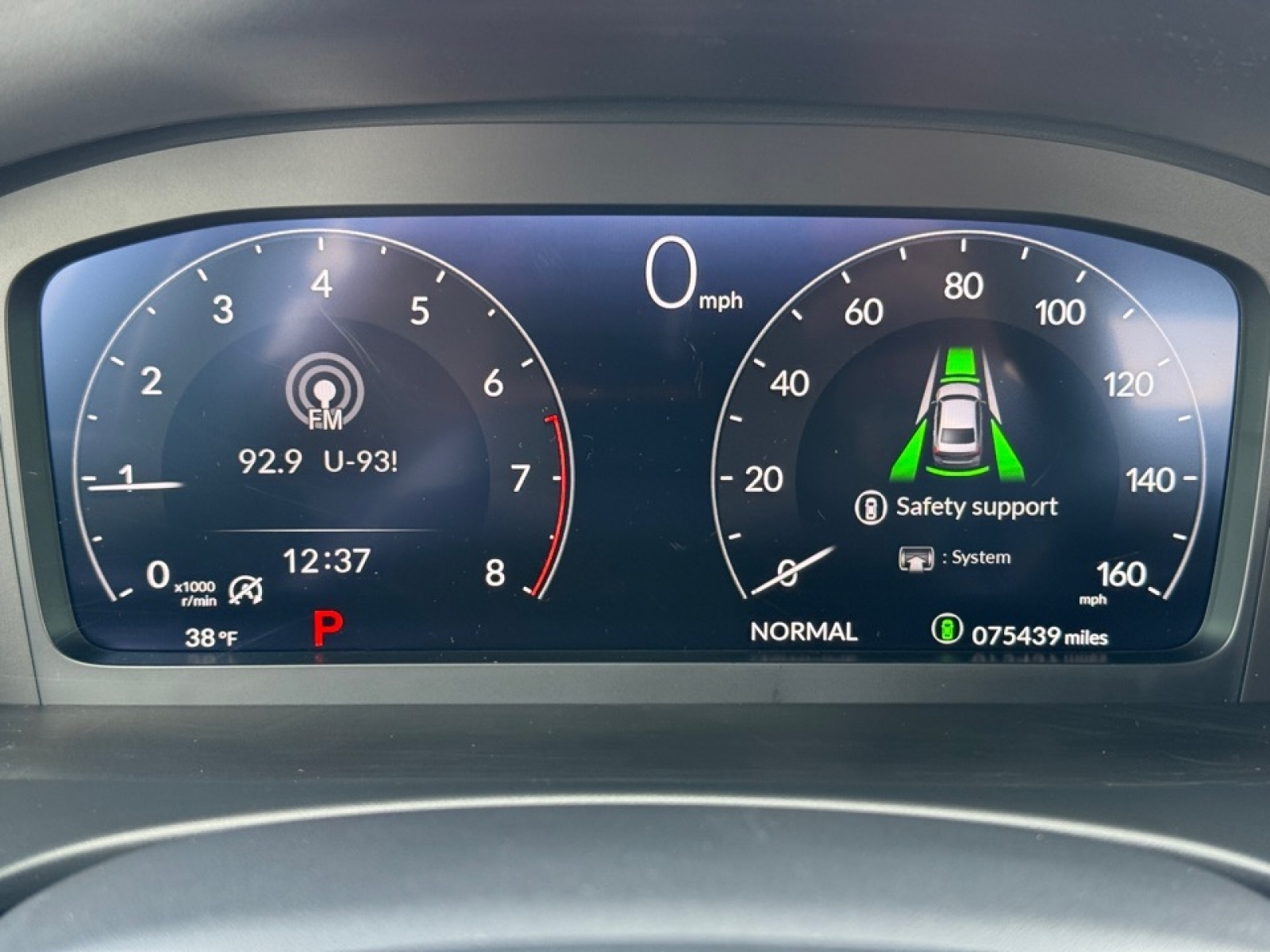 2024 Honda Civic Sedan Touring, 39510, Photo