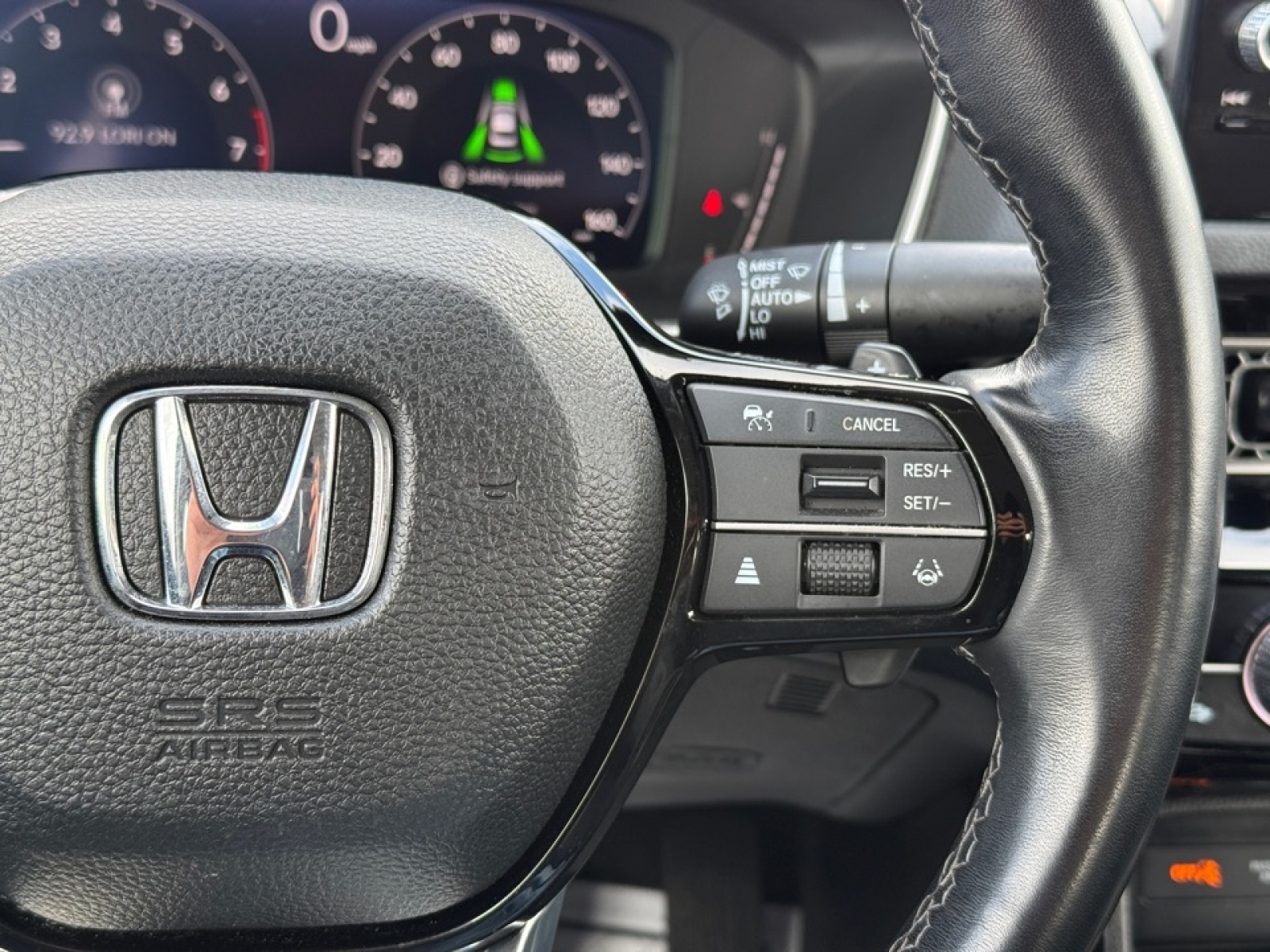 2024 Honda Civic Sedan Touring, 39510, Photo