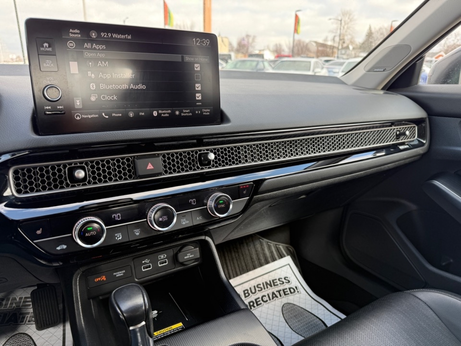 2024 Honda Civic Sedan Touring, 39510, Photo