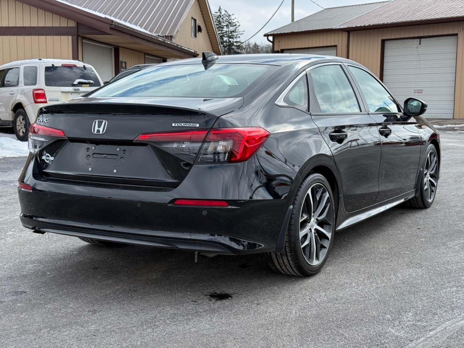 2024 Honda Civic Sedan Touring, 39510, Photo
