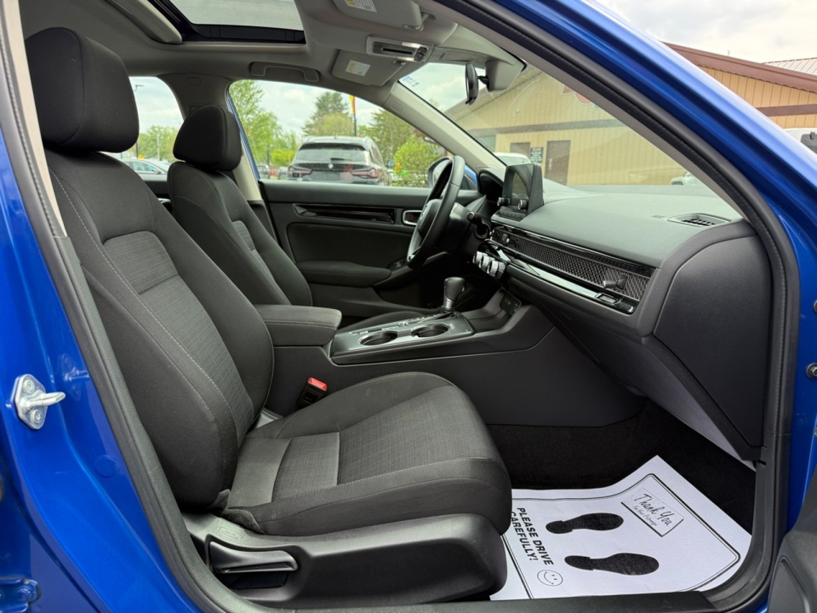 2024 Honda Civic Sedan EX, 39707, Photo