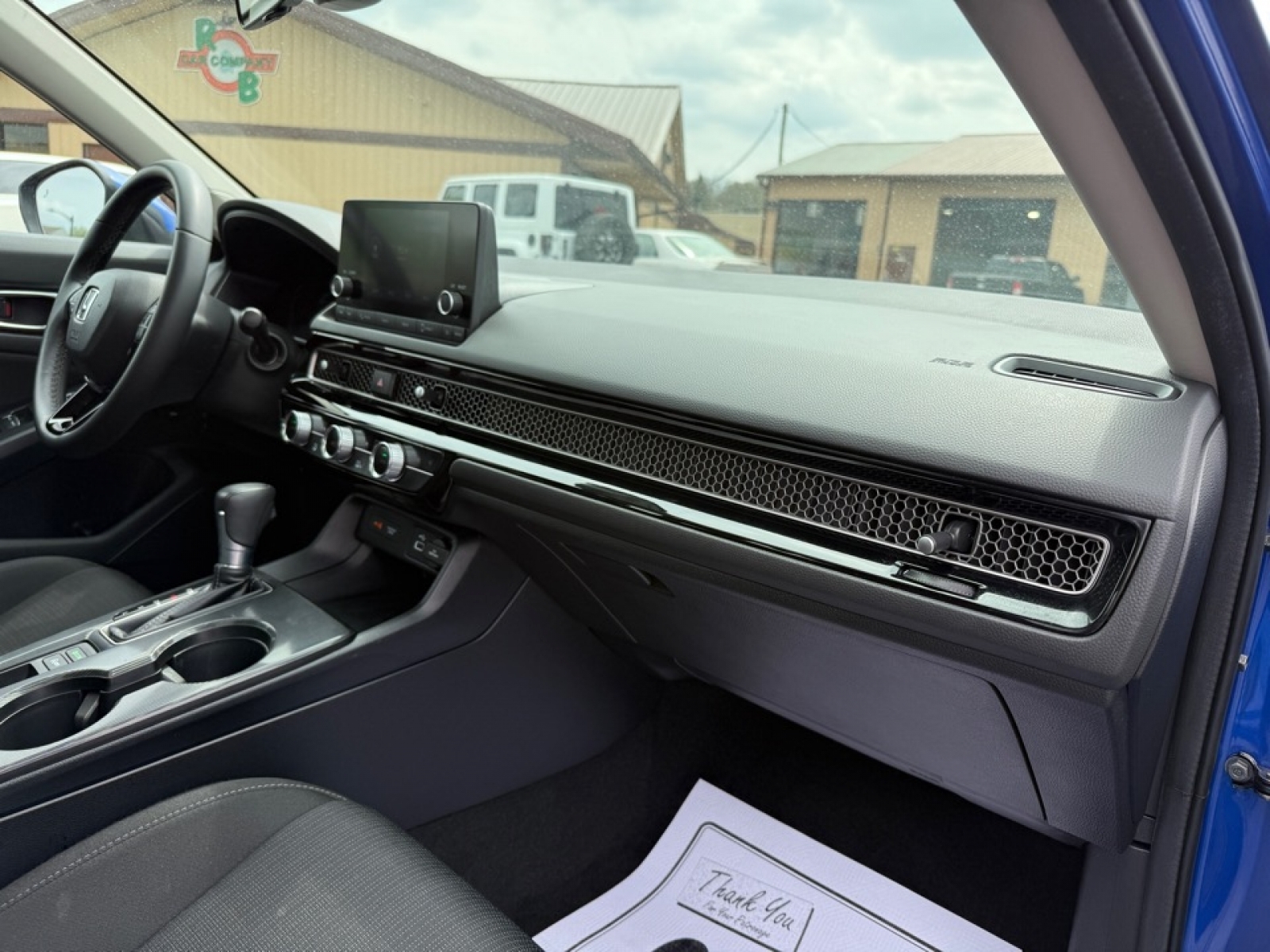 2024 Honda Civic Sedan EX, 39707, Photo