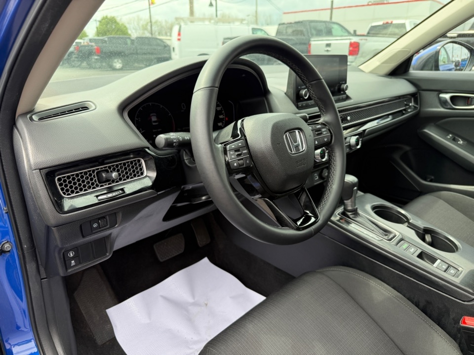 2024 Honda Civic Sedan EX, 39707, Photo