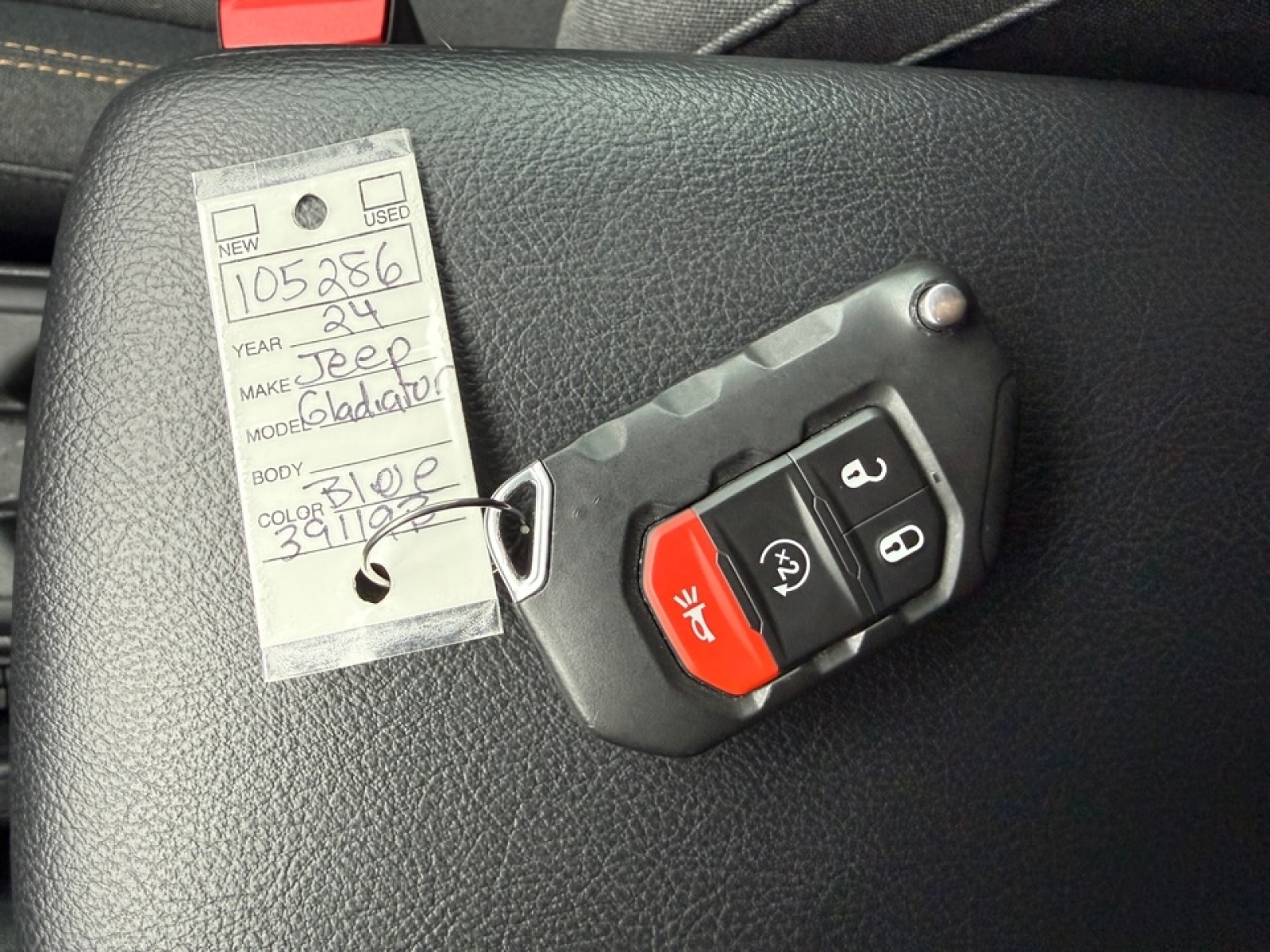 2024 Jeep Gladiator Sport S, 39119B, Photo