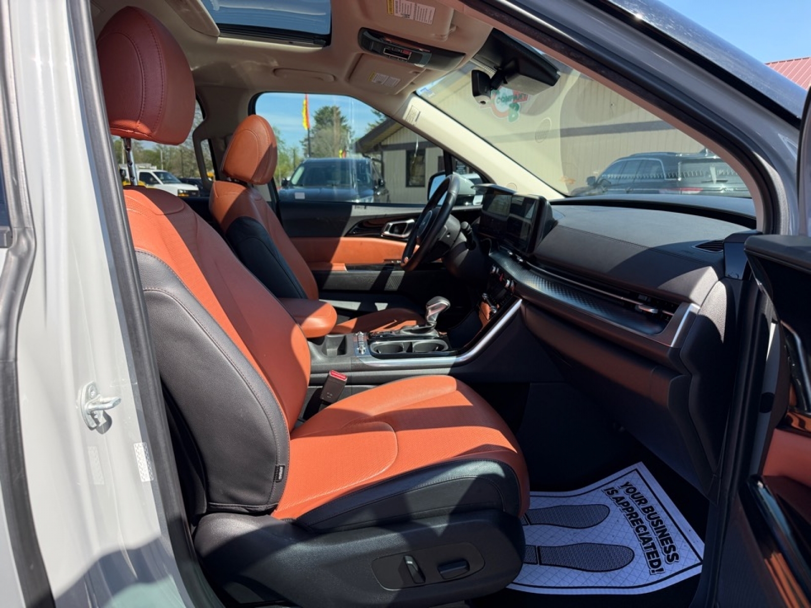 2024 Kia Carnival MPV SX Prestige, 39713, Photo