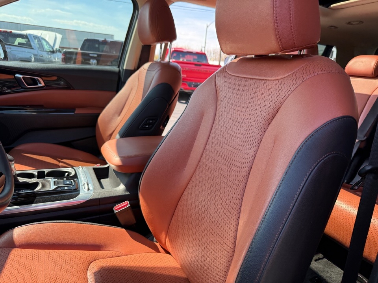 2024 Kia Carnival MPV SX Prestige, 39713, Photo