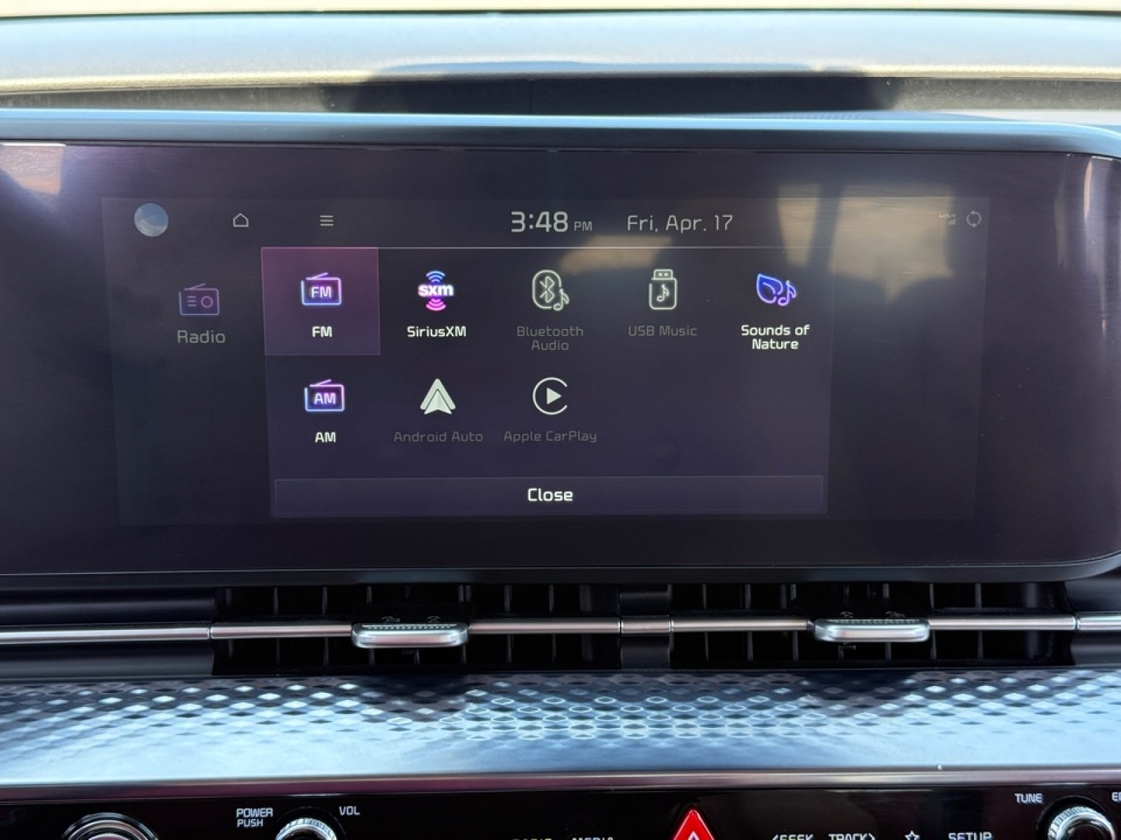 2024 Kia Carnival MPV SX Prestige, 39713, Photo