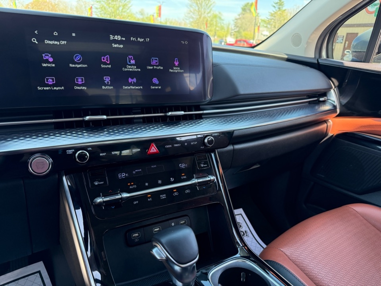 2024 Kia Carnival MPV SX Prestige, 39713, Photo