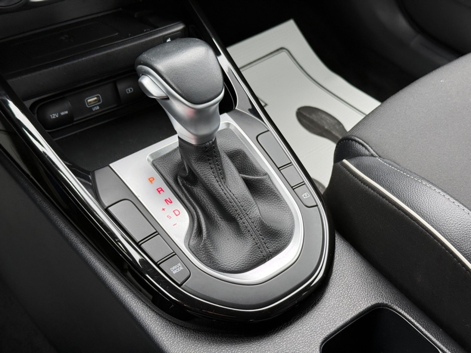 2024 Kia Forte GT-Line, 39390, Photo