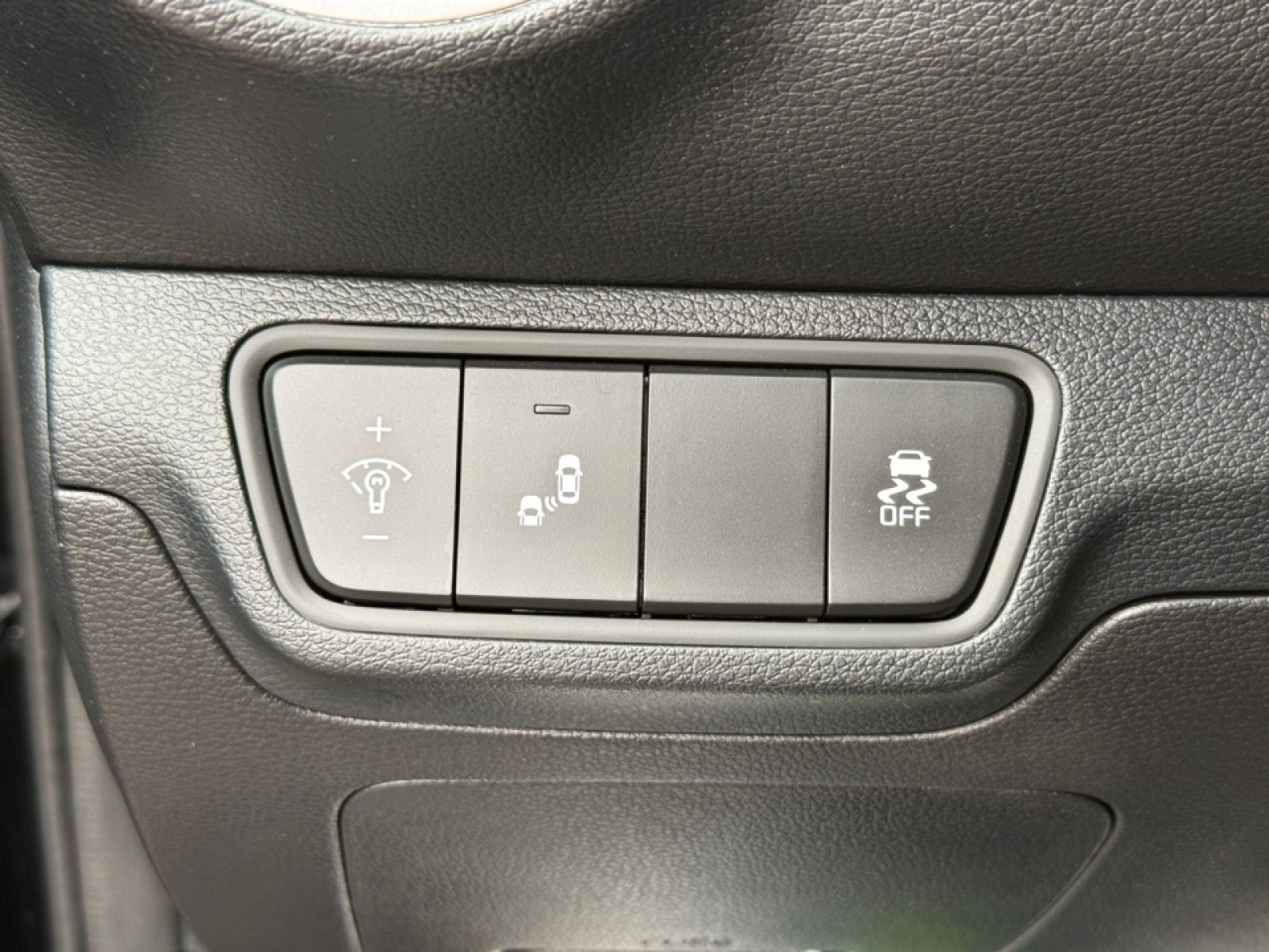 2024 Kia Forte GT-Line, 39390, Photo