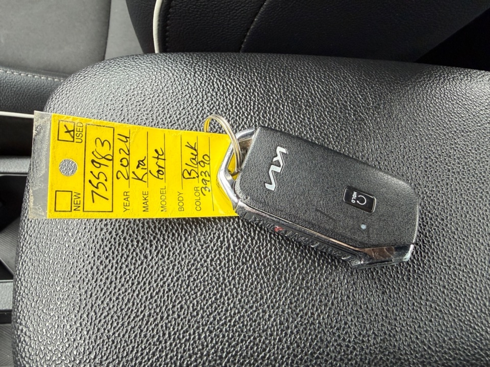 2024 Kia Forte GT-Line, 39390, Photo