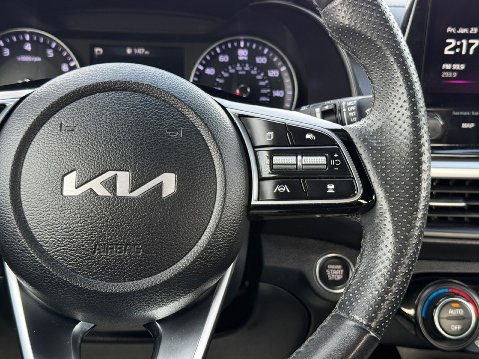 2024 Kia Forte GT-Line, 39395, Photo