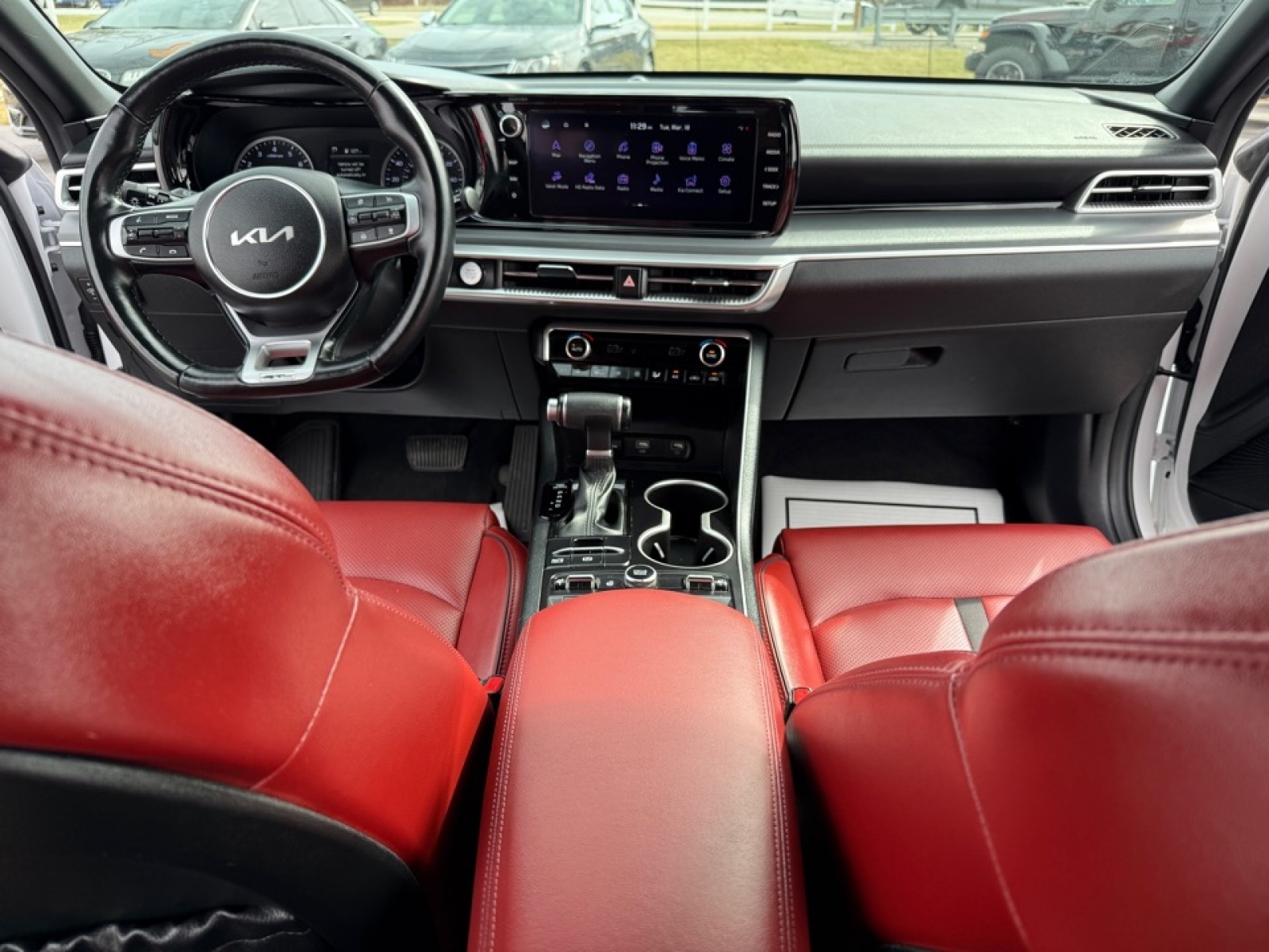 2024 Kia K5 GT-Line photo 19