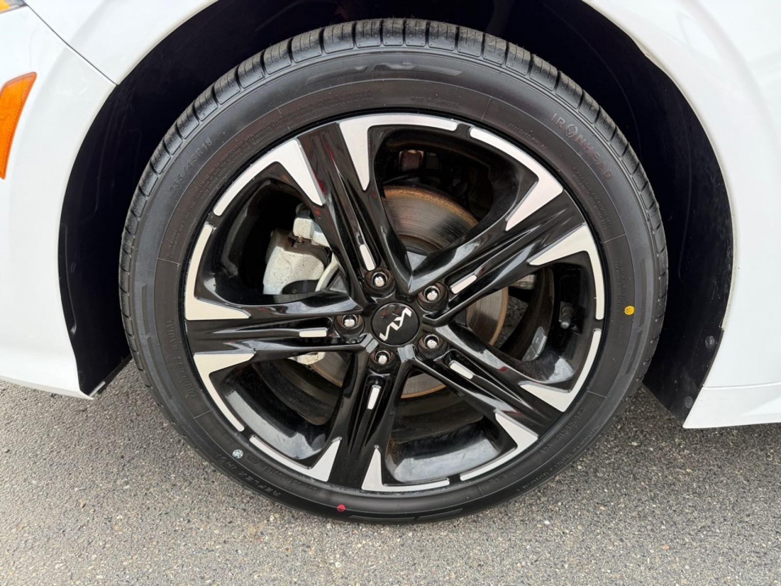 2024 Kia K5 GT-Line photo 37