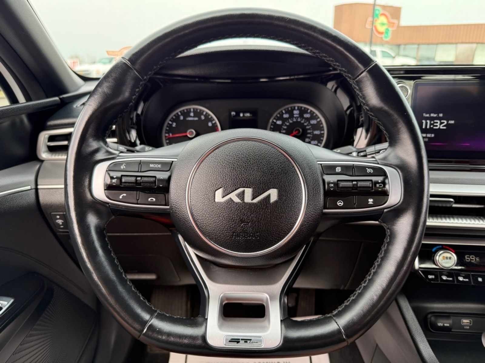 2024 Kia K5 GT-Line photo 20